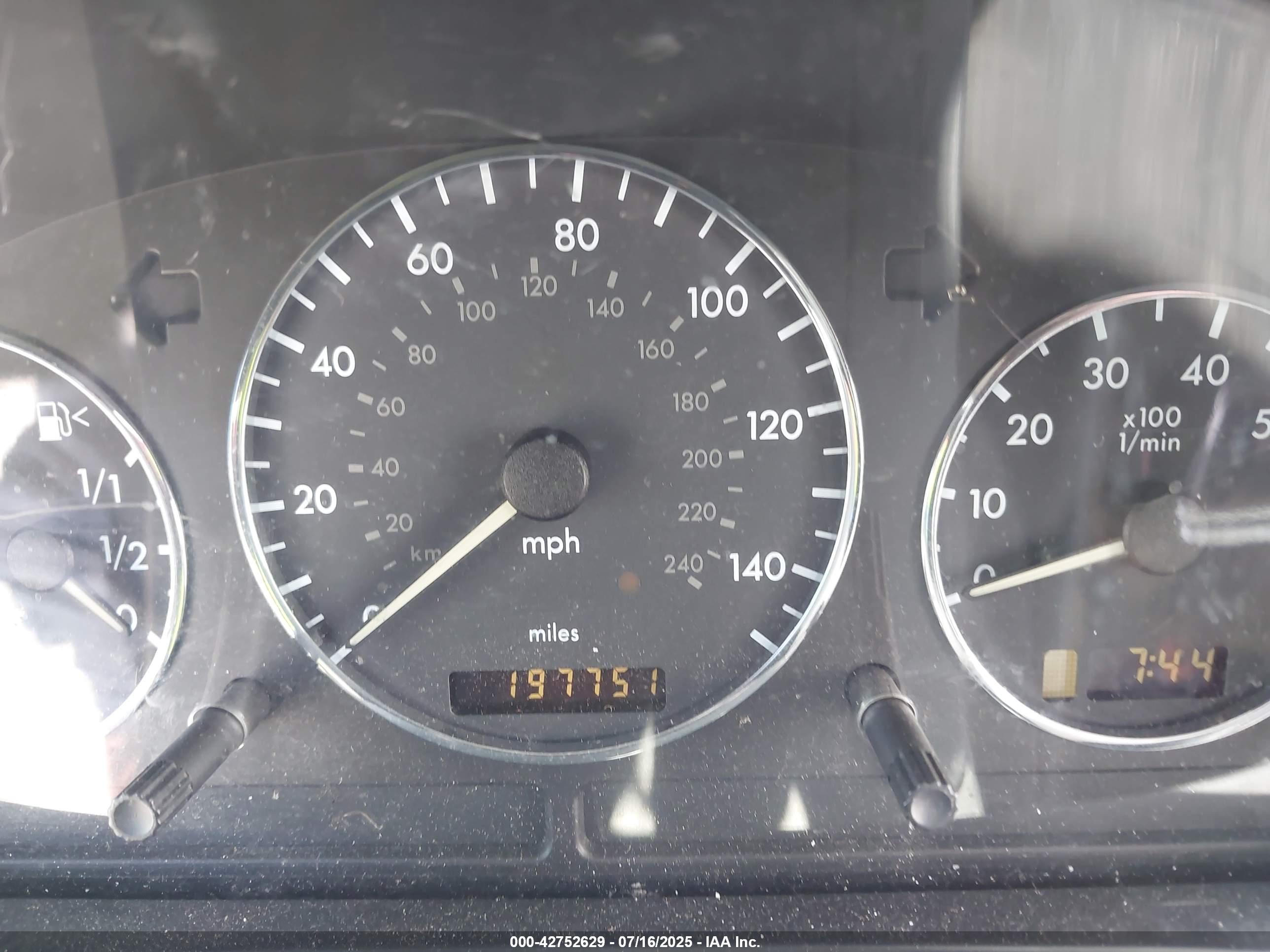 MERCEDES-BENZ ML image 7