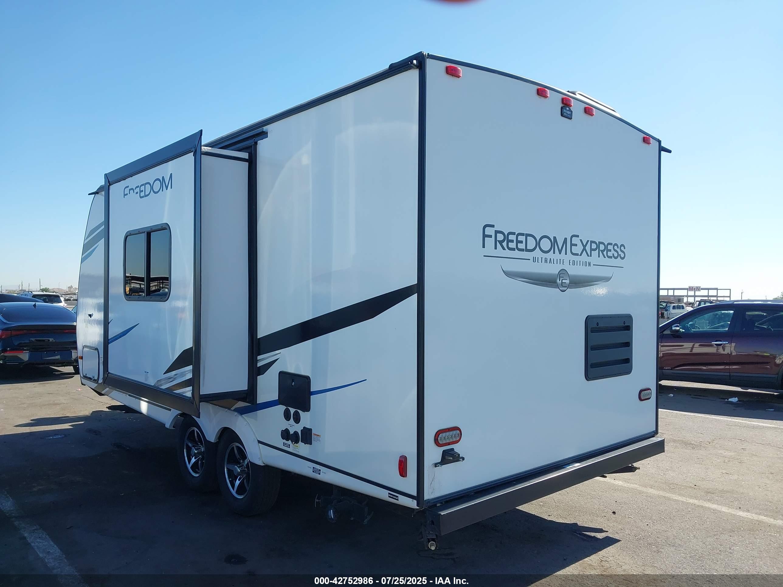 COACHMEN FREEDOM image 3