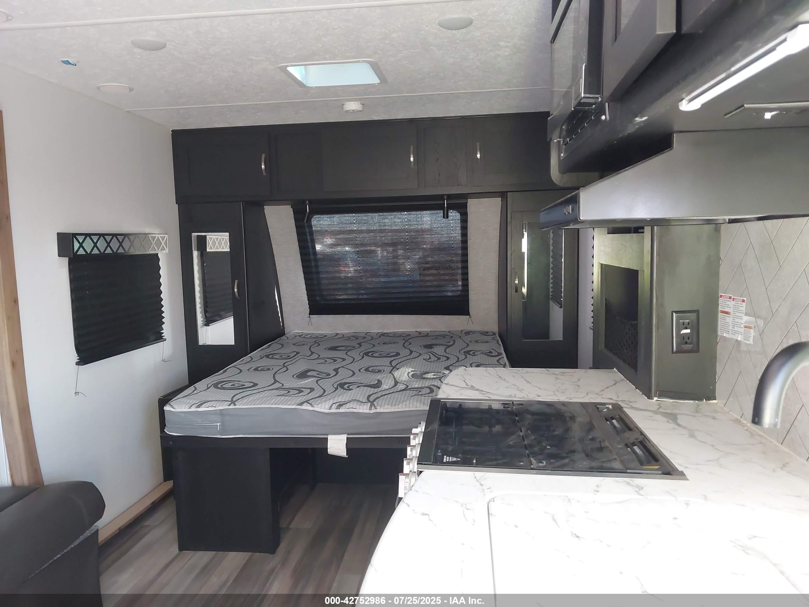COACHMEN FREEDOM image 5