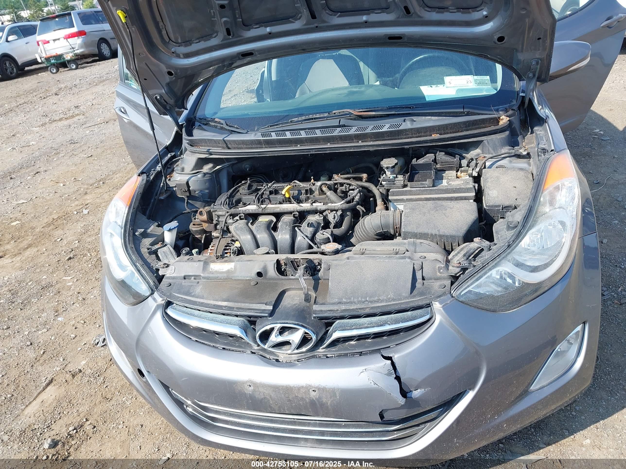HYUNDAI ELANTRA image 10