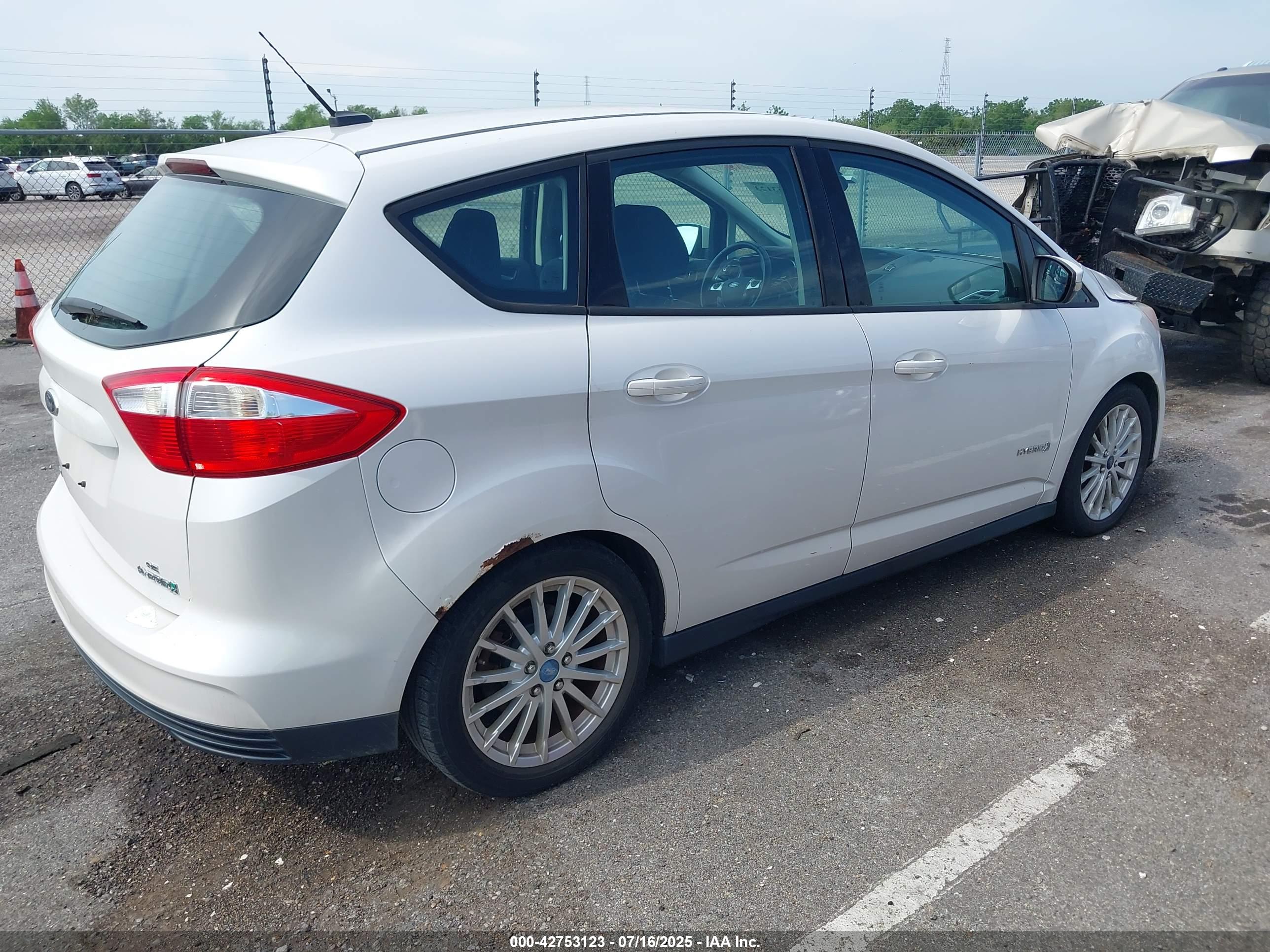FORD C-MAX image 4