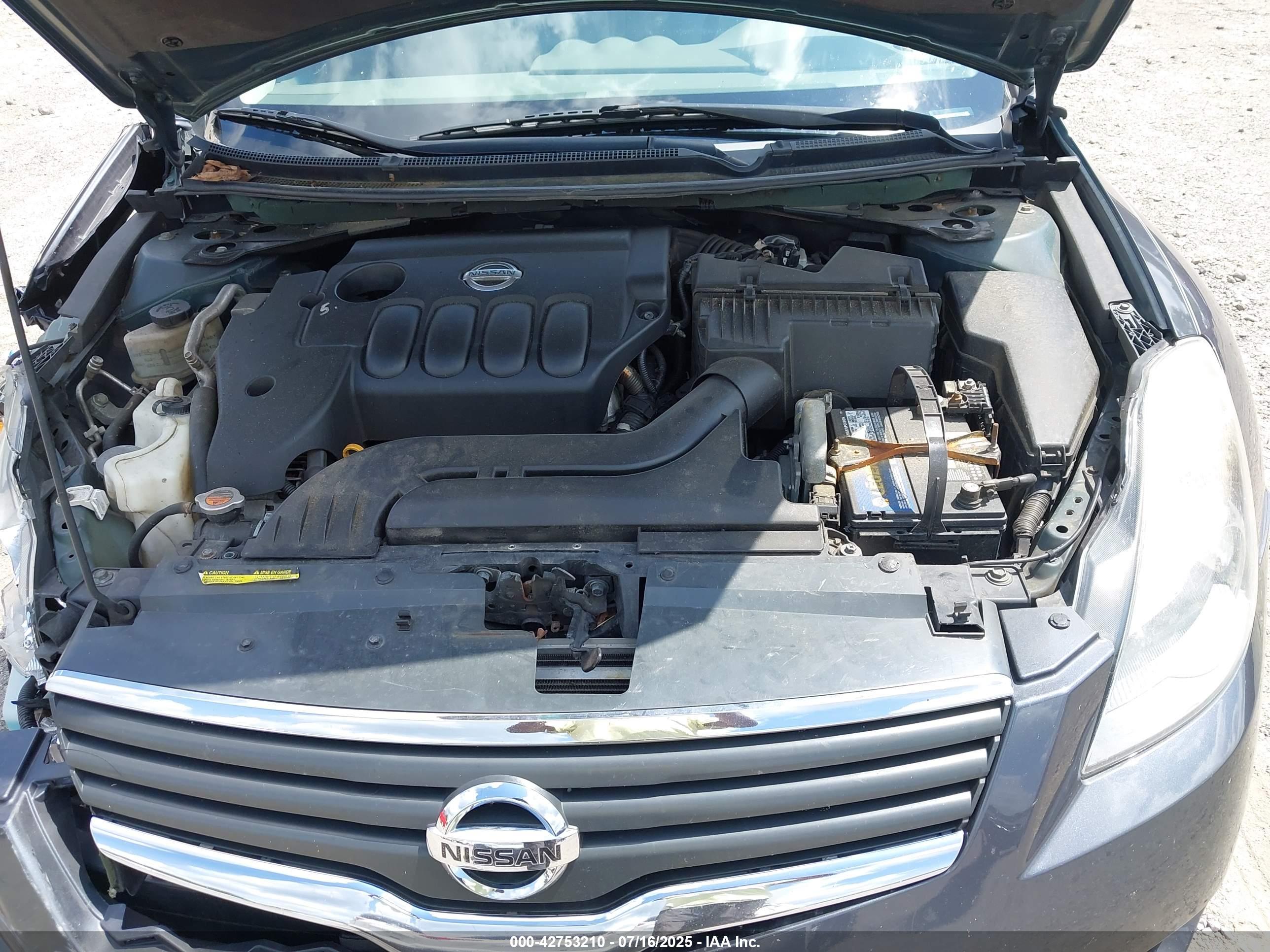 NISSAN ALTIMA image 10