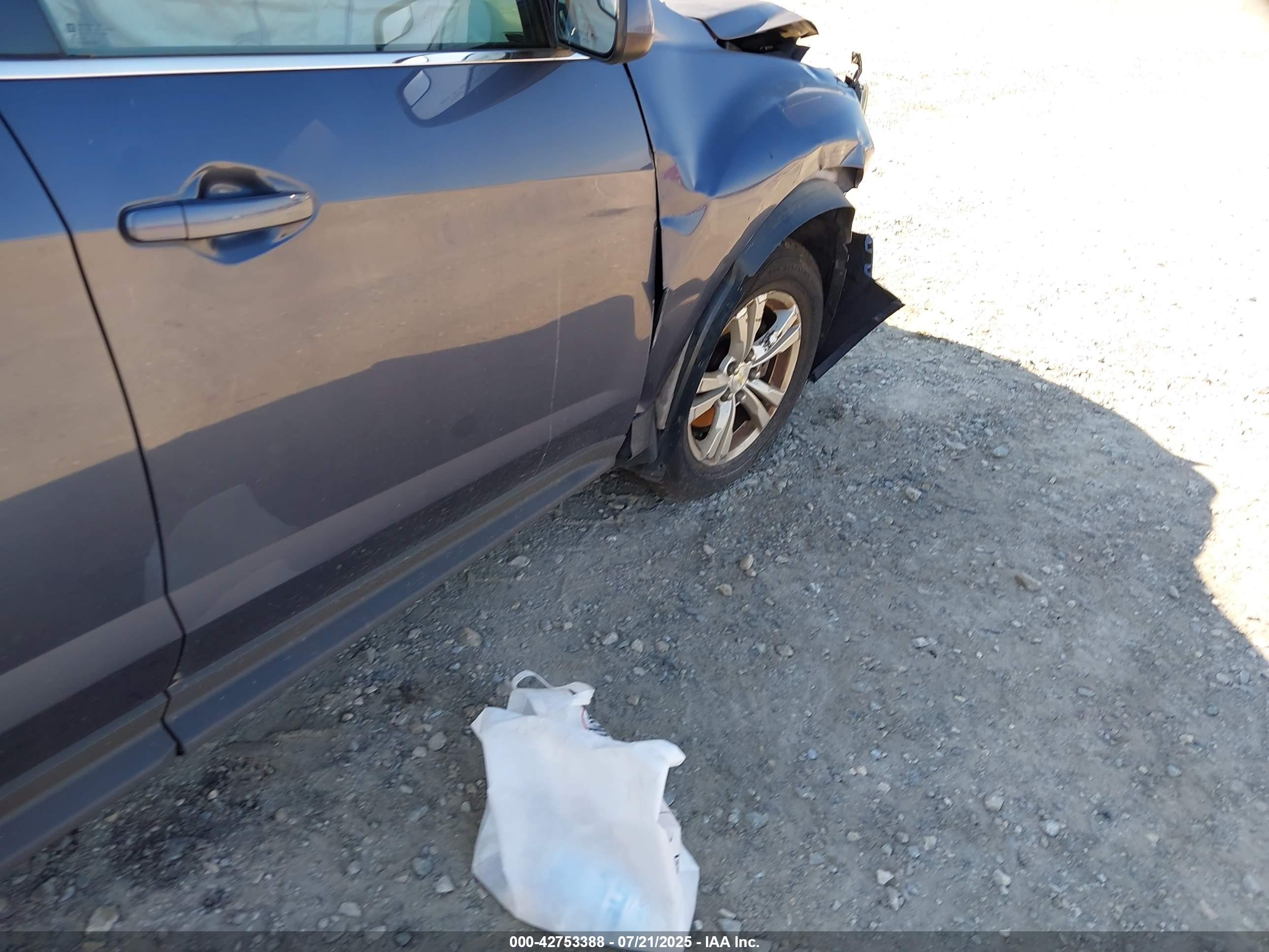 CHEVROLET EQUINOX image 6