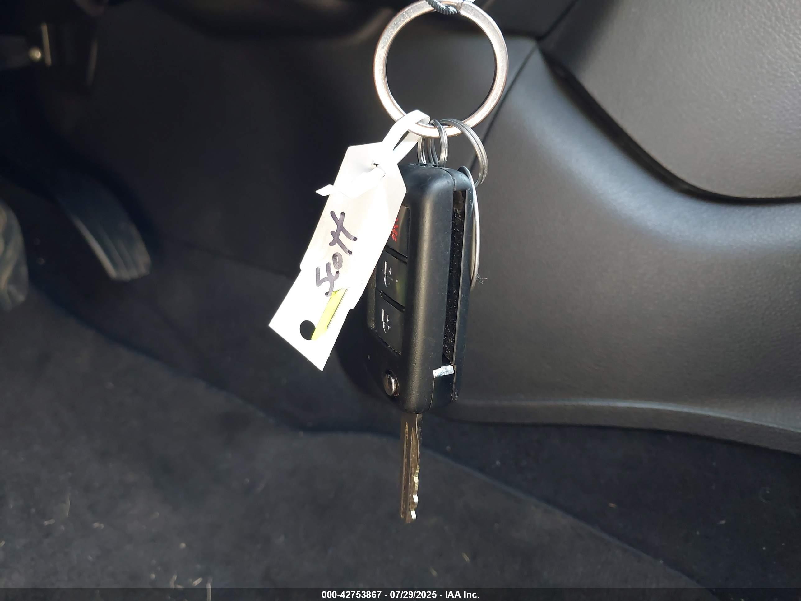 NISSAN ROGUE image 11