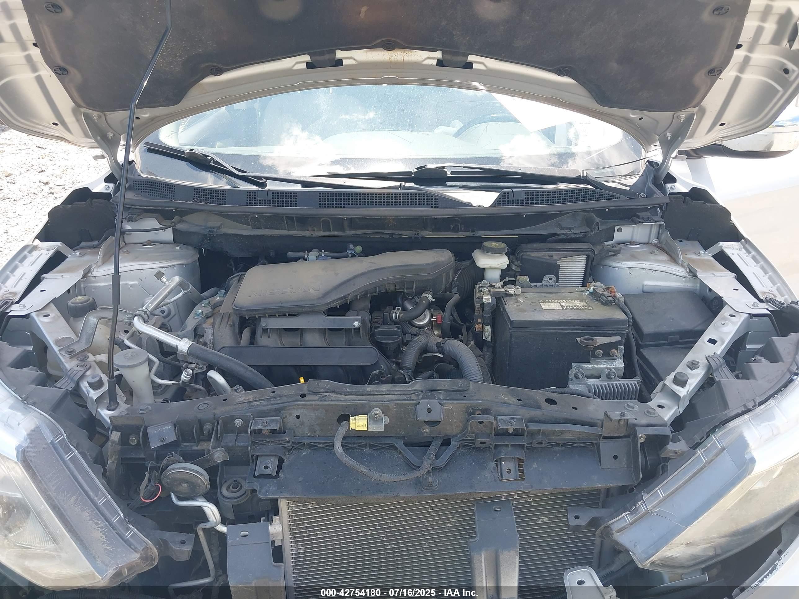 NISSAN ROGUE image 10