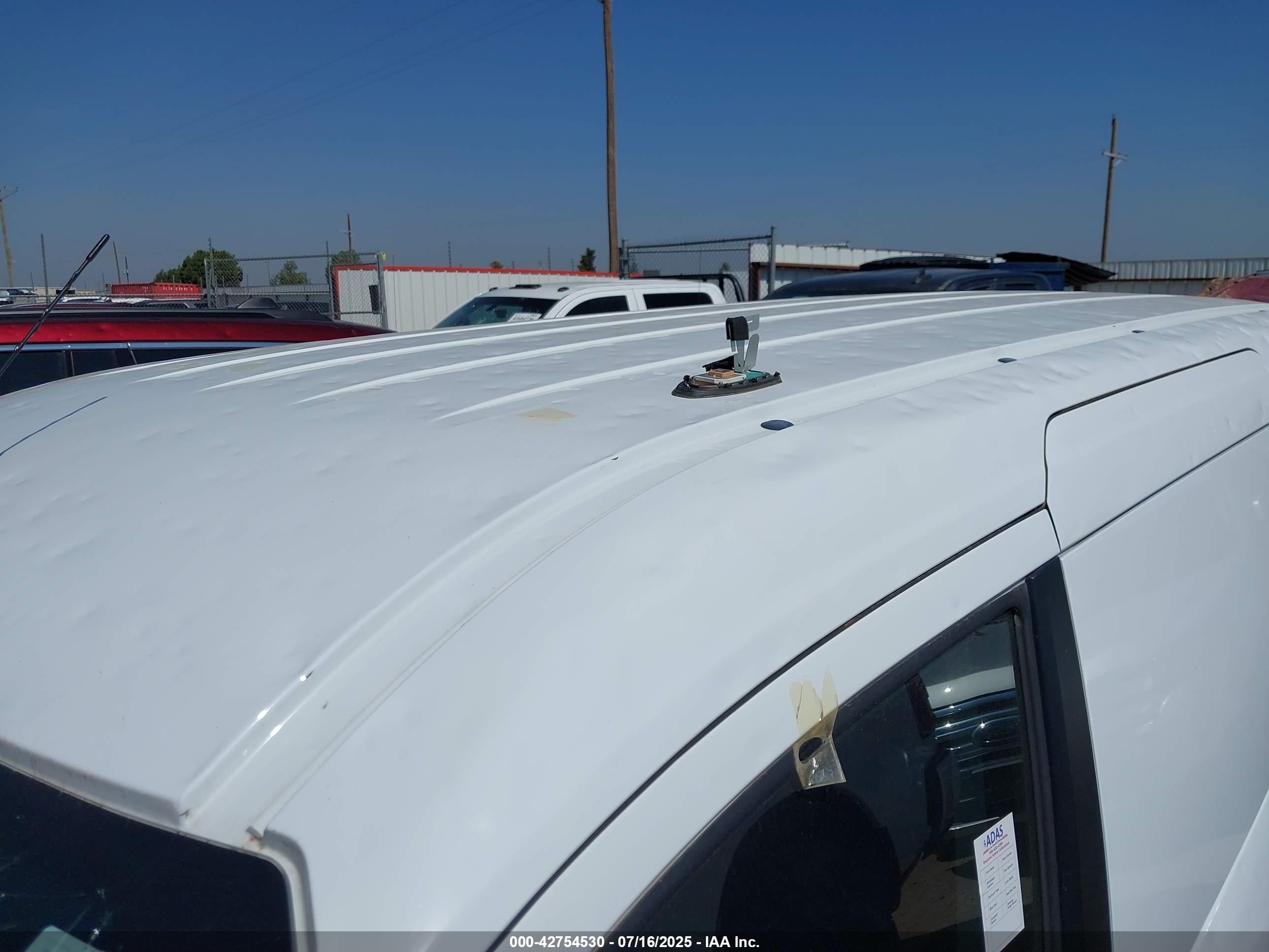 FORD TRANSIT image 6