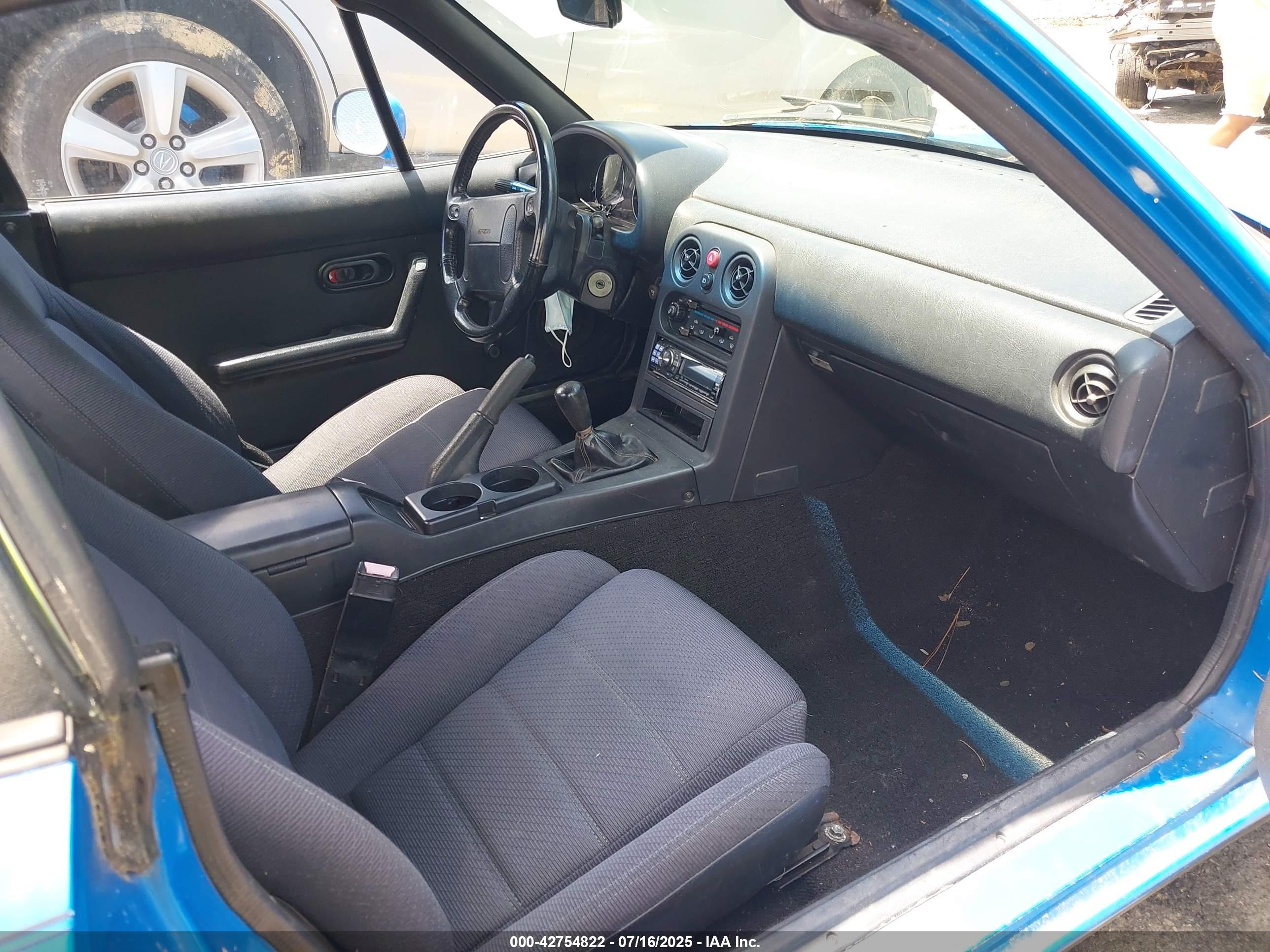 MAZDA MX-5 image 5