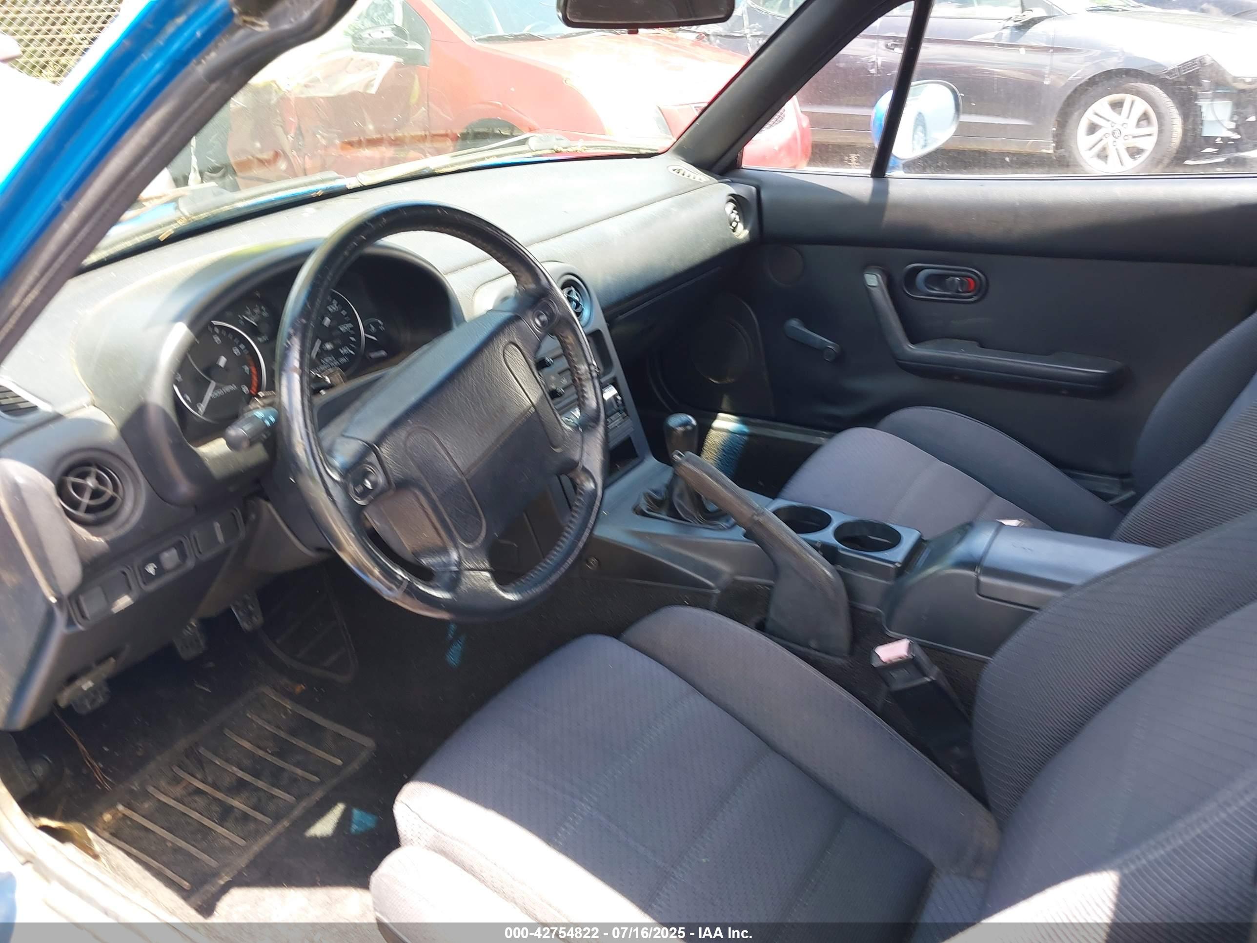 MAZDA MX-5 image 8