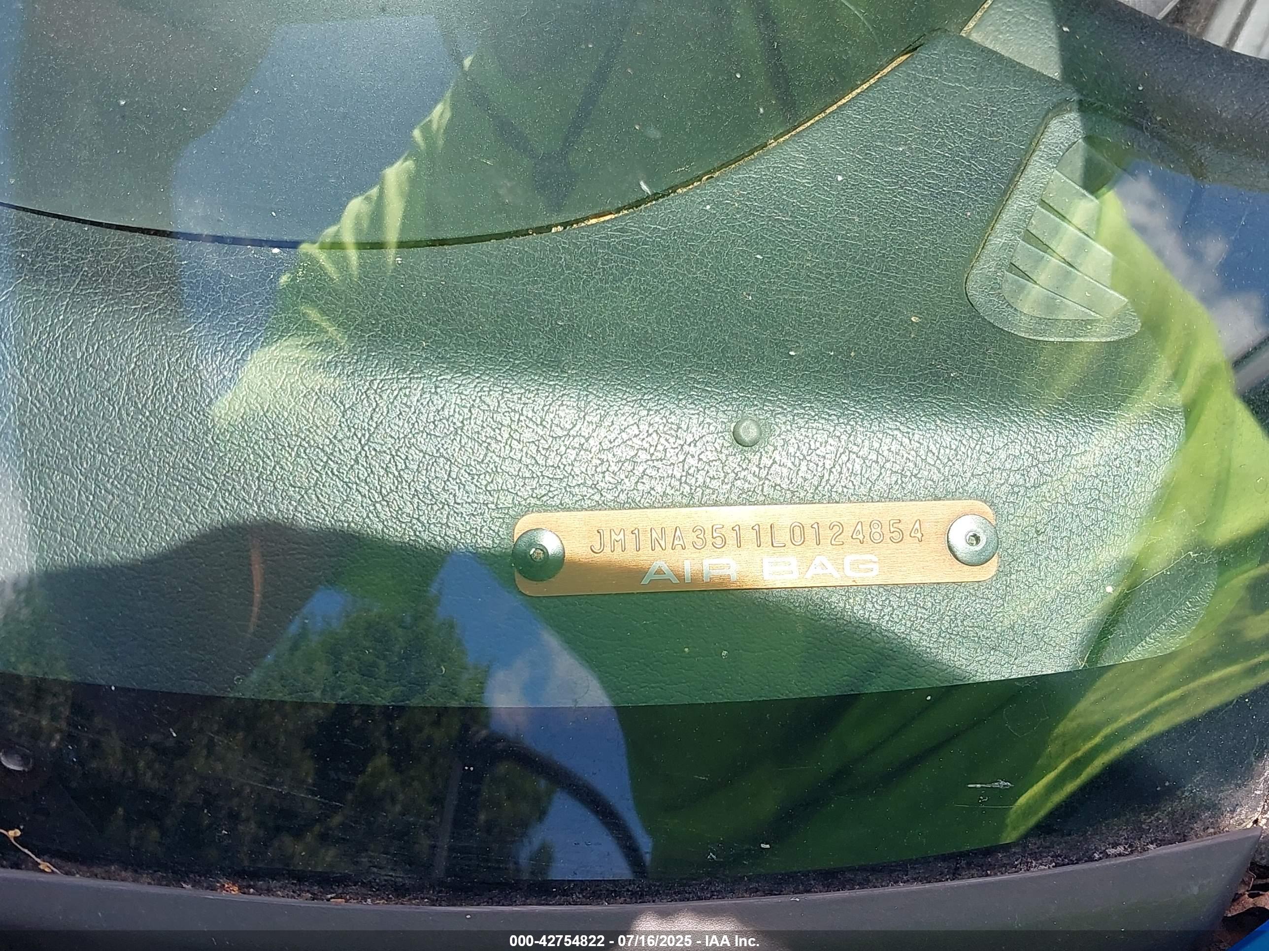 MAZDA MX-5 image 9