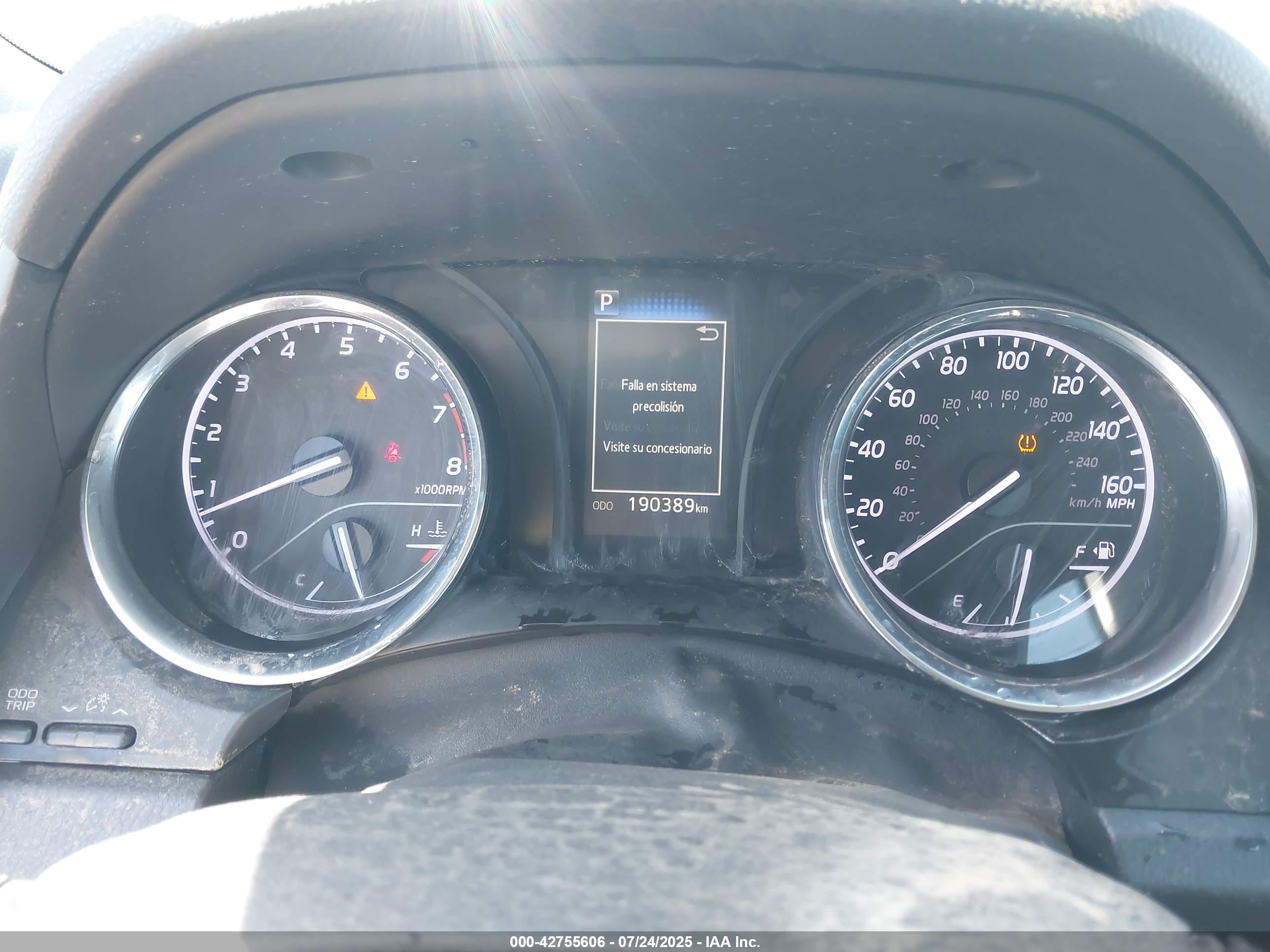 TOYOTA CAMRY image 7