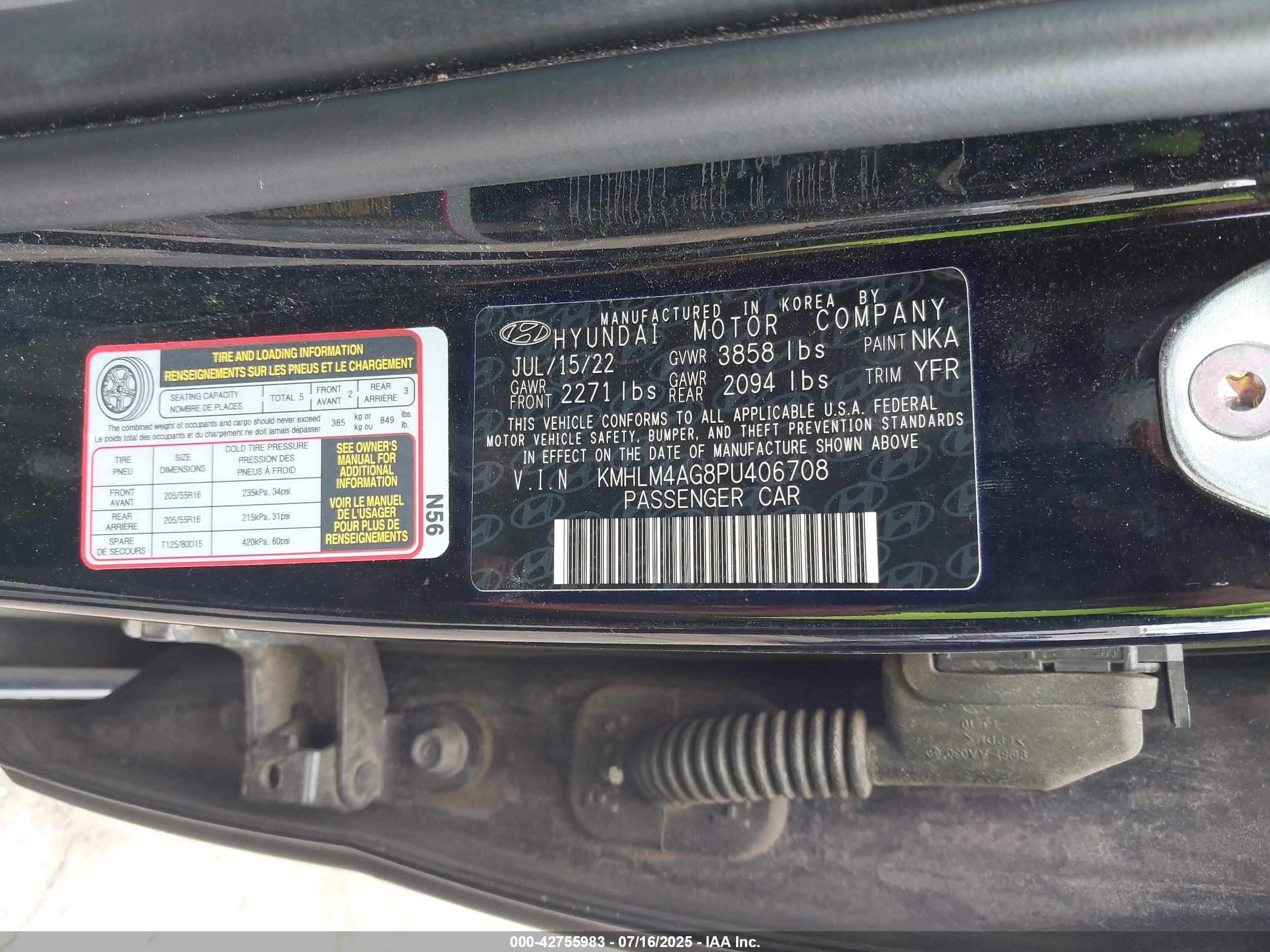 HYUNDAI ELANTRA image 9