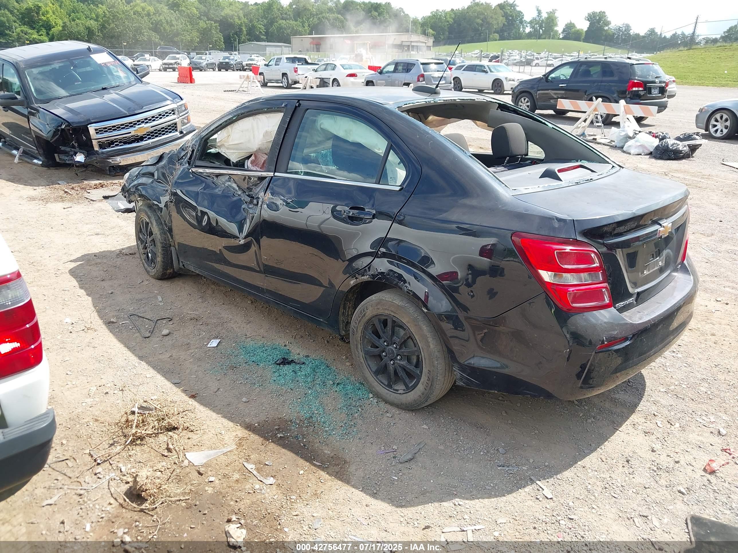 CHEVROLET SONIC image 3