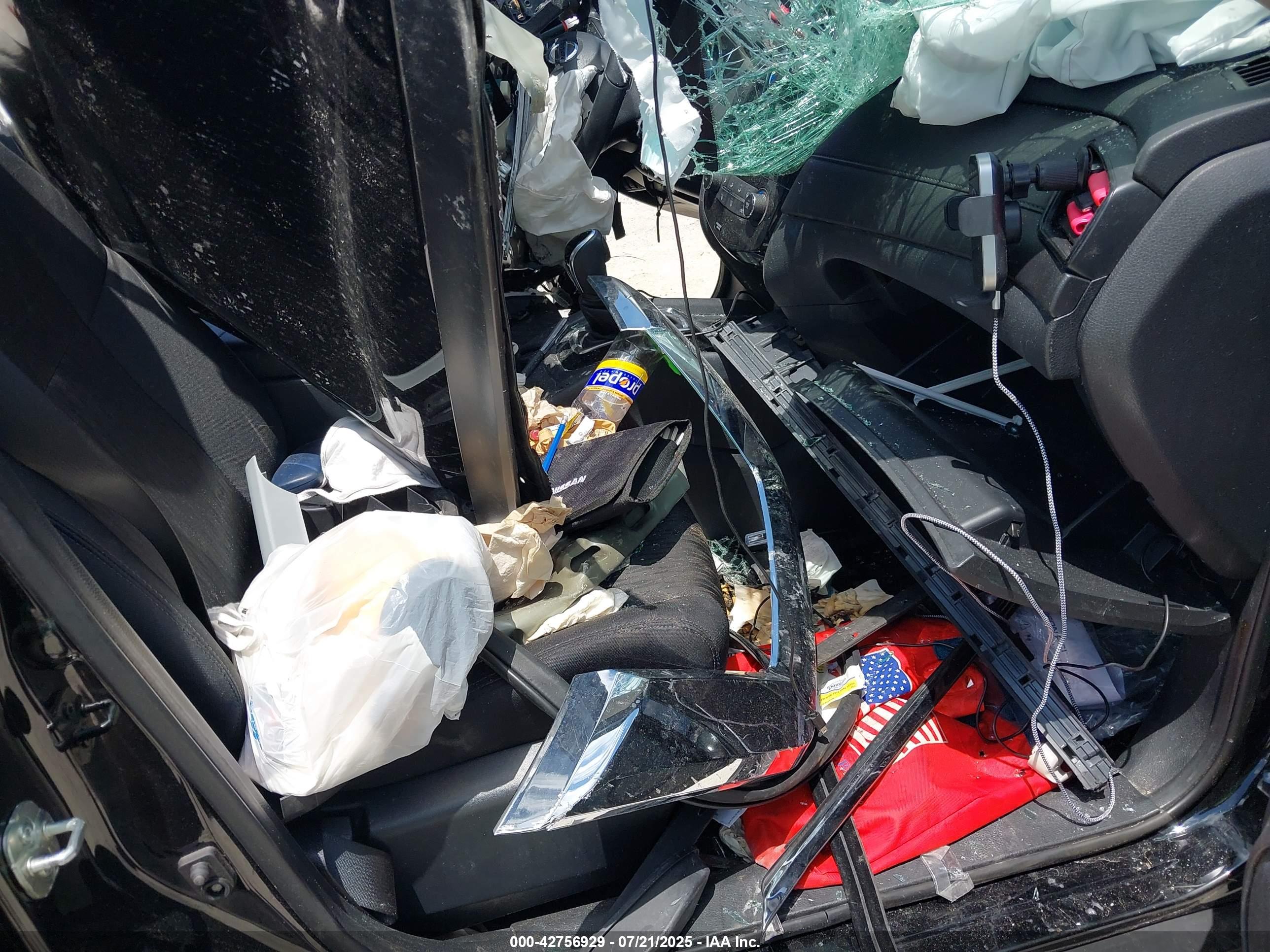 NISSAN ROGUE image 5