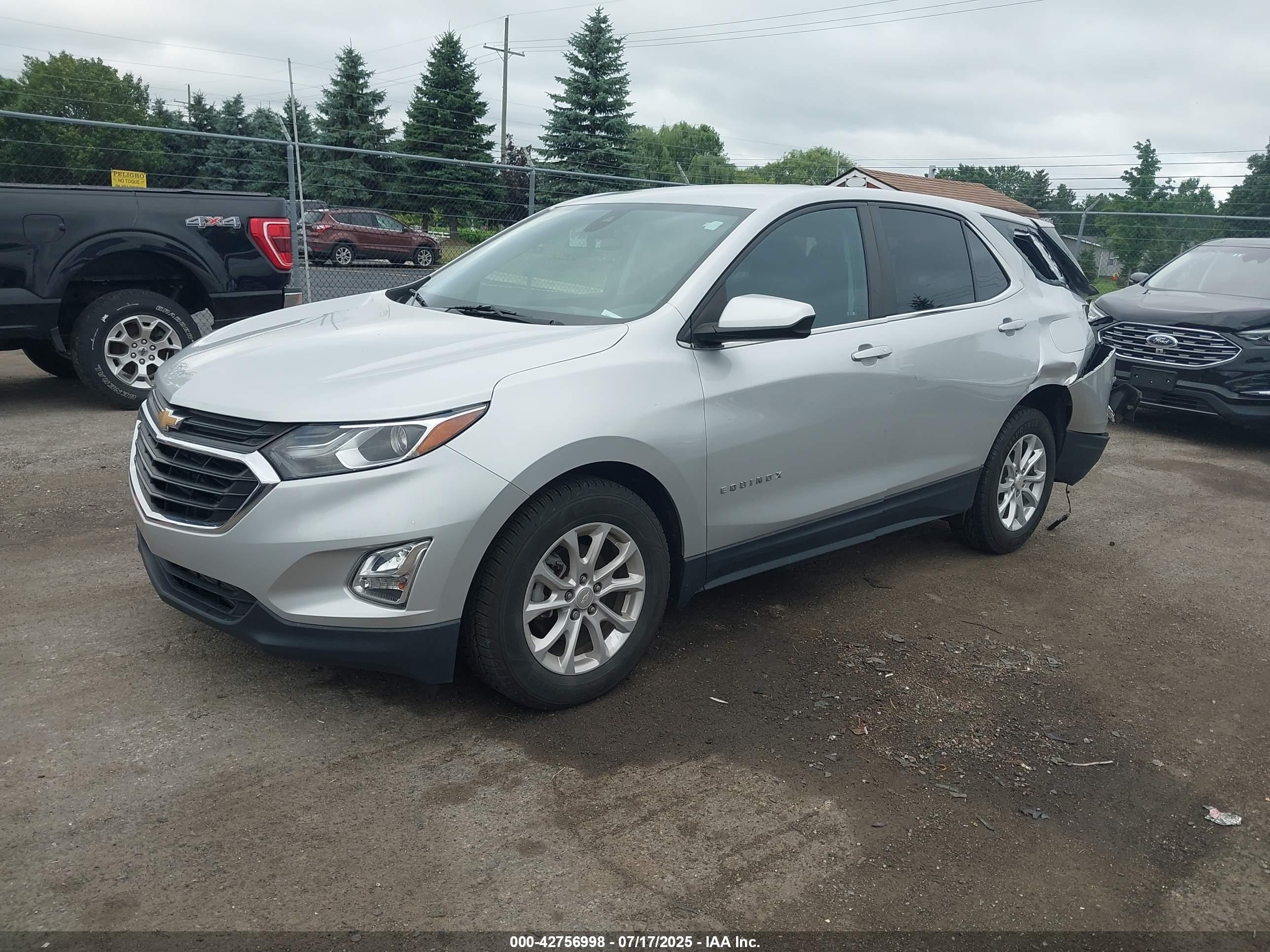 CHEVROLET EQUINOX image 2