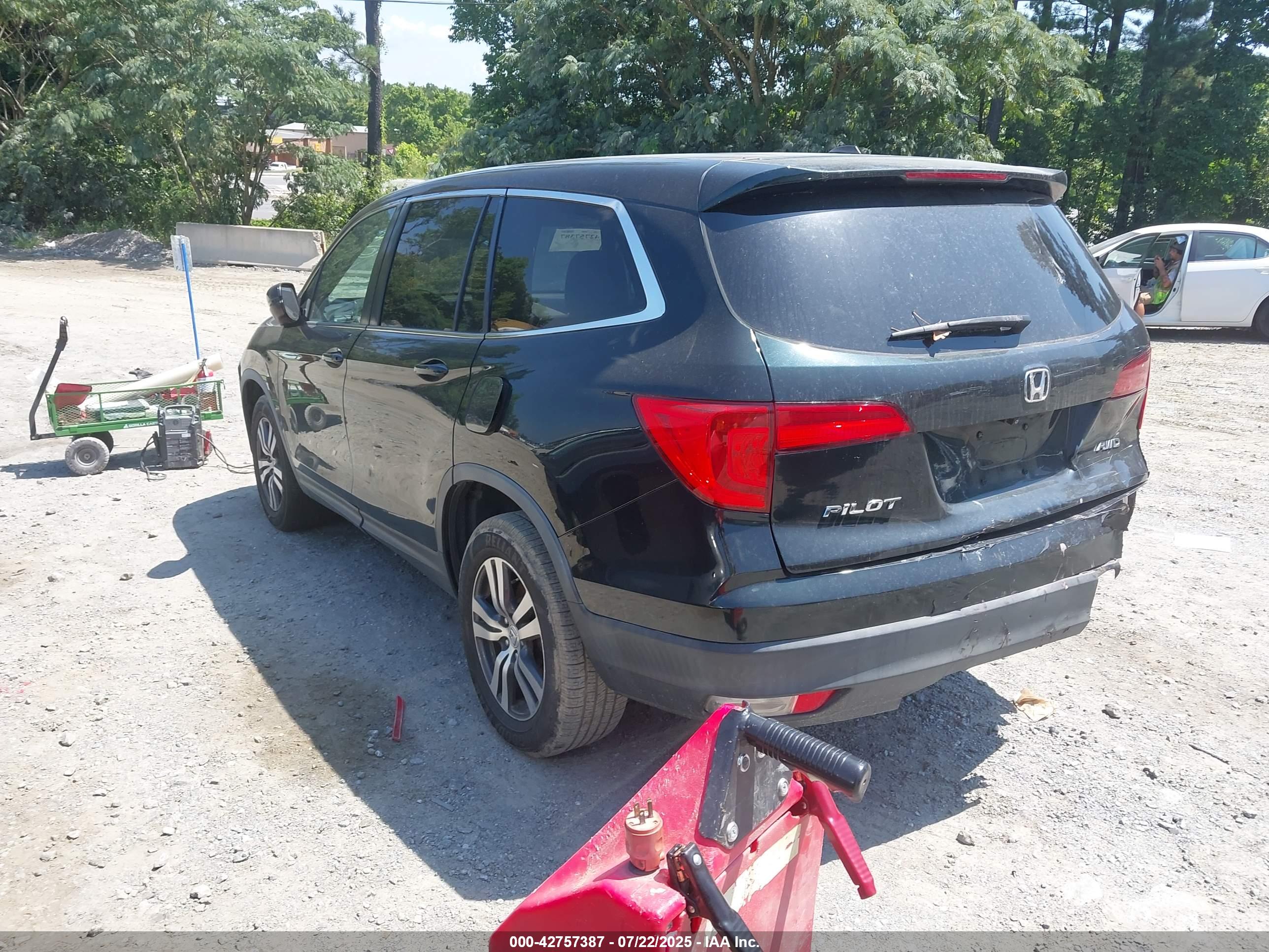 HONDA PILOT image 3