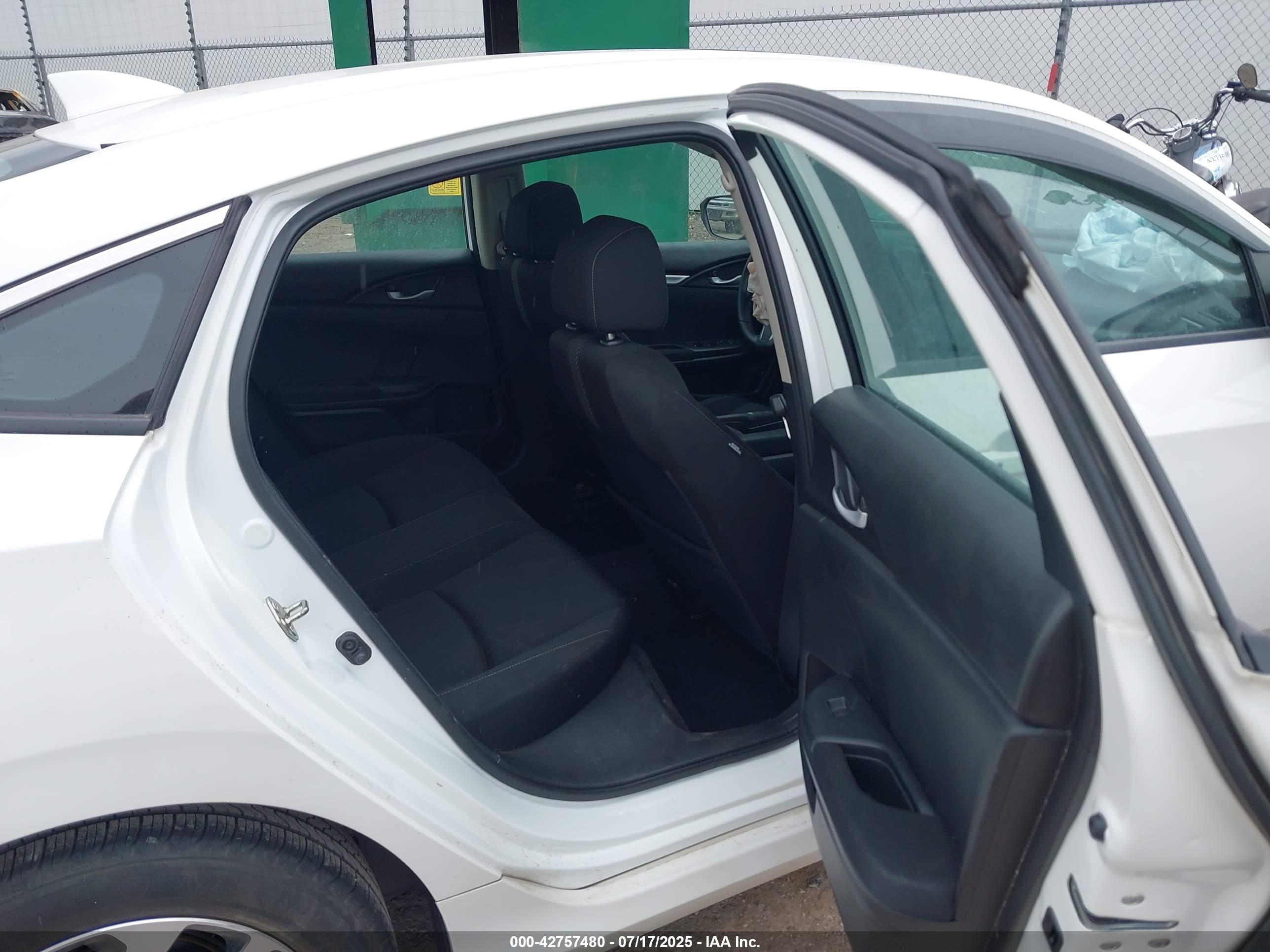 HONDA CIVIC image 8