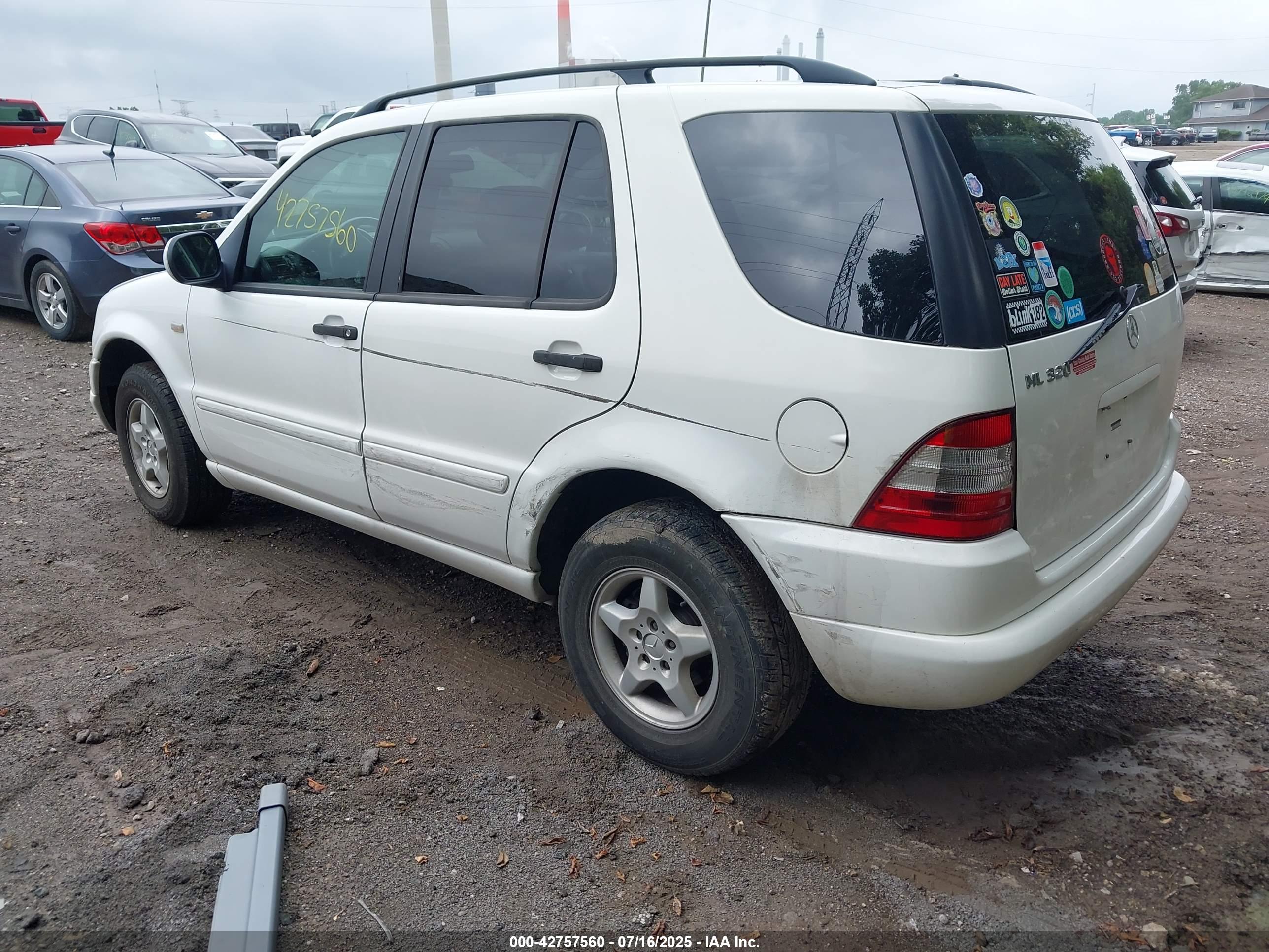 MERCEDES-BENZ ML image 3