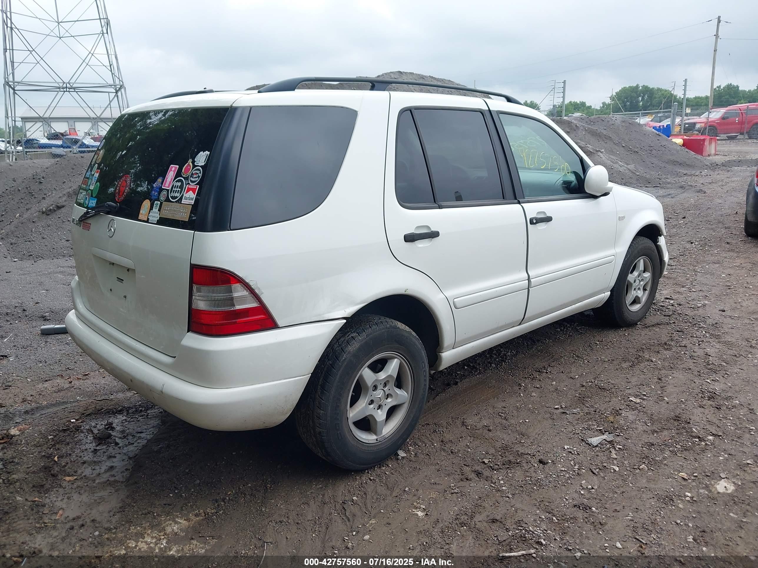 MERCEDES-BENZ ML image 4