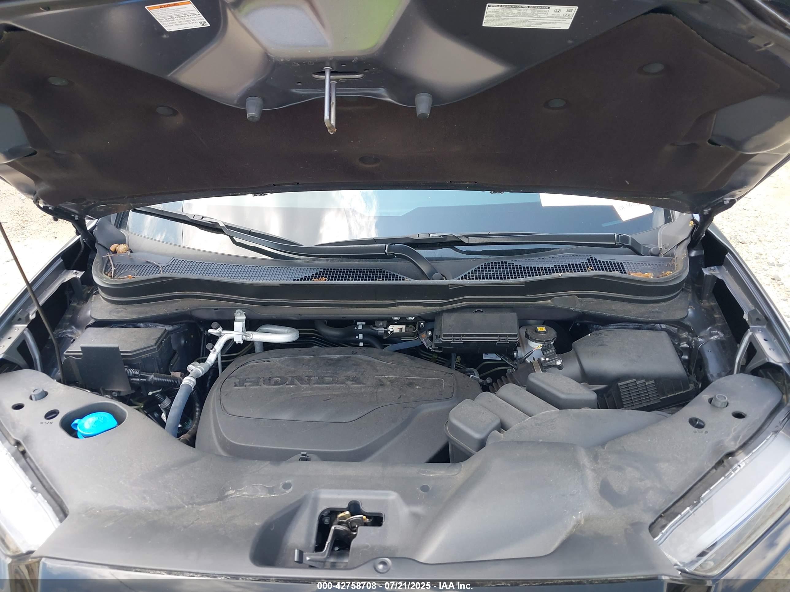 HONDA RIDGELINE image 10