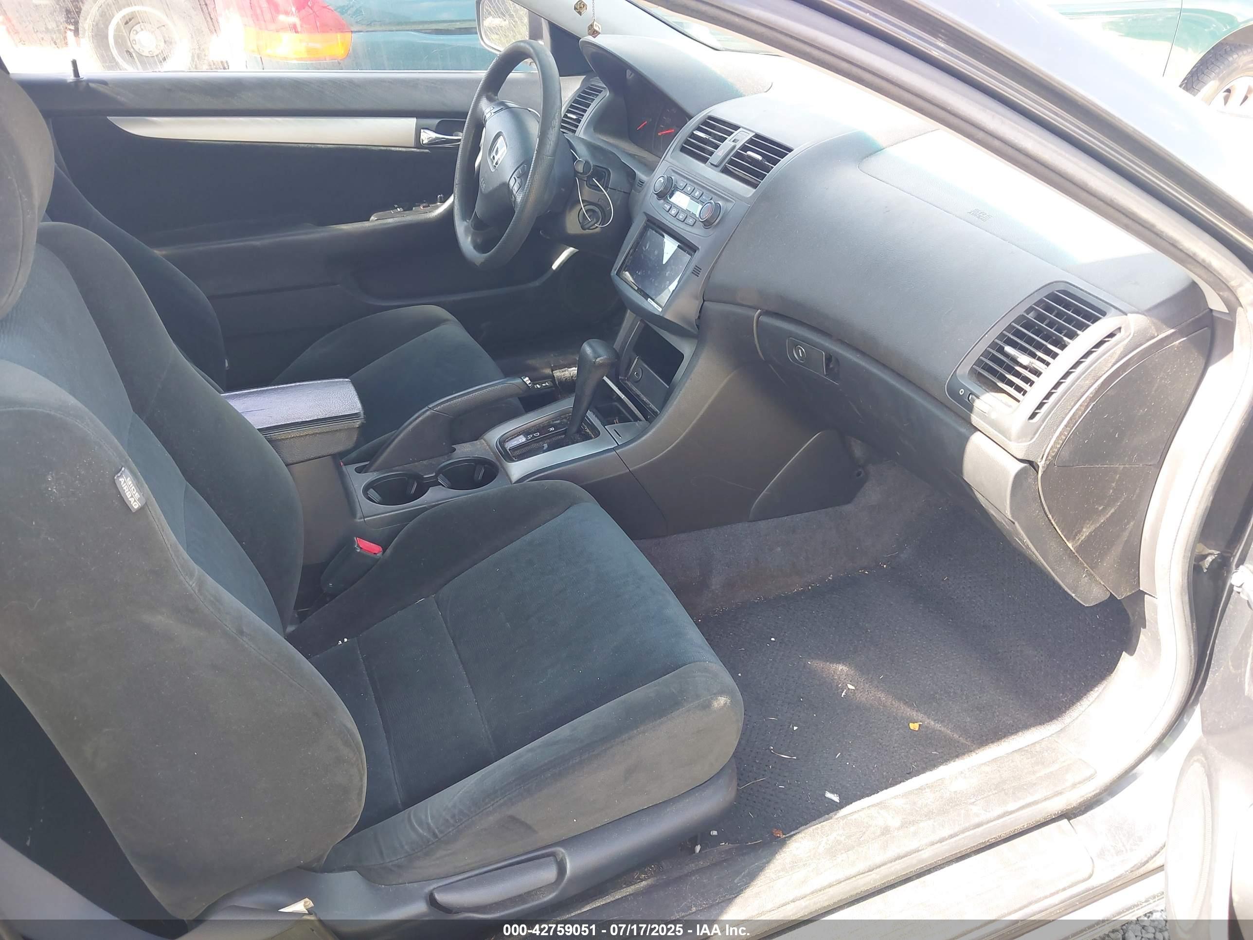 HONDA ACCORD image 5