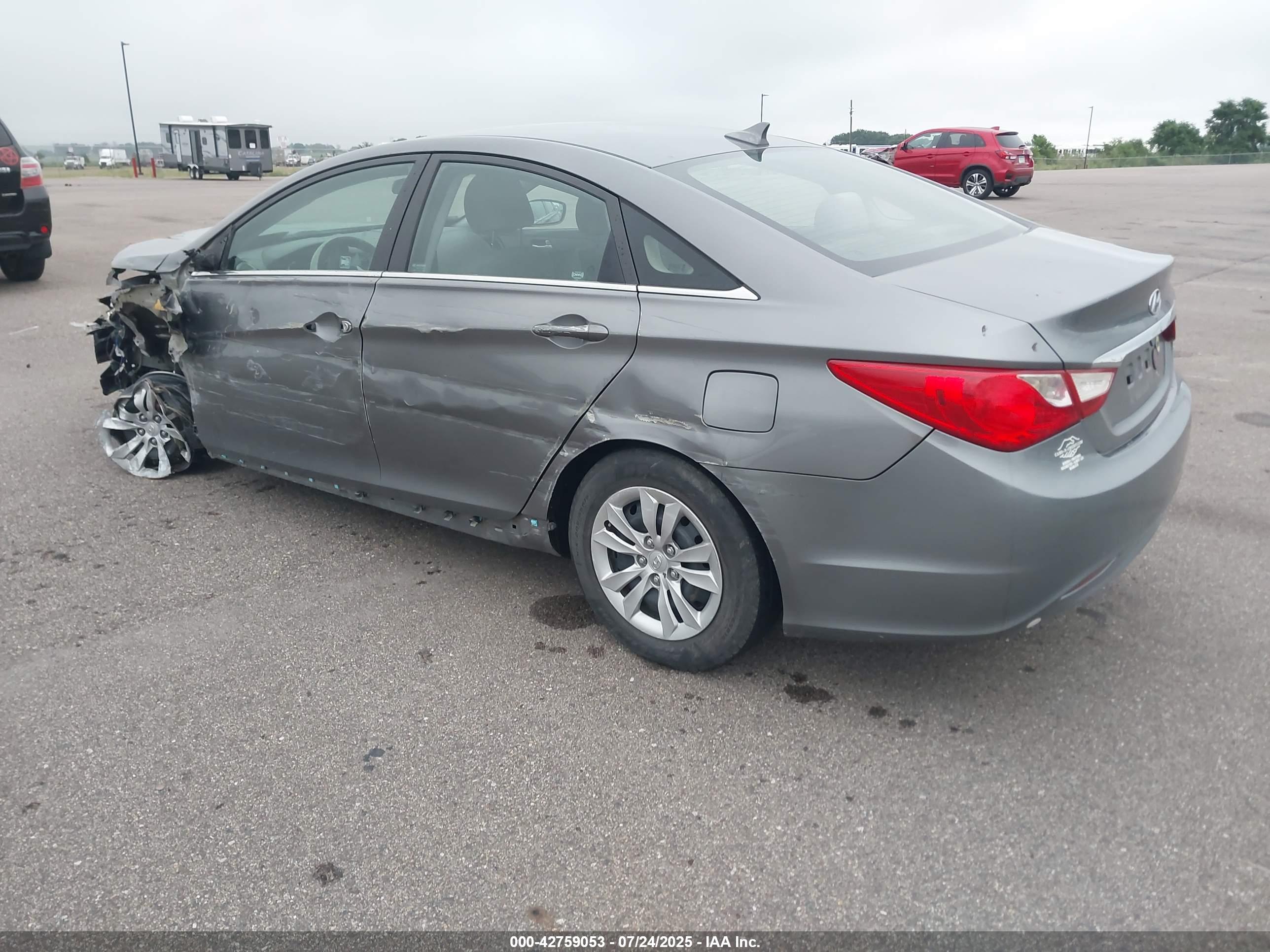 HYUNDAI SONATA image 3