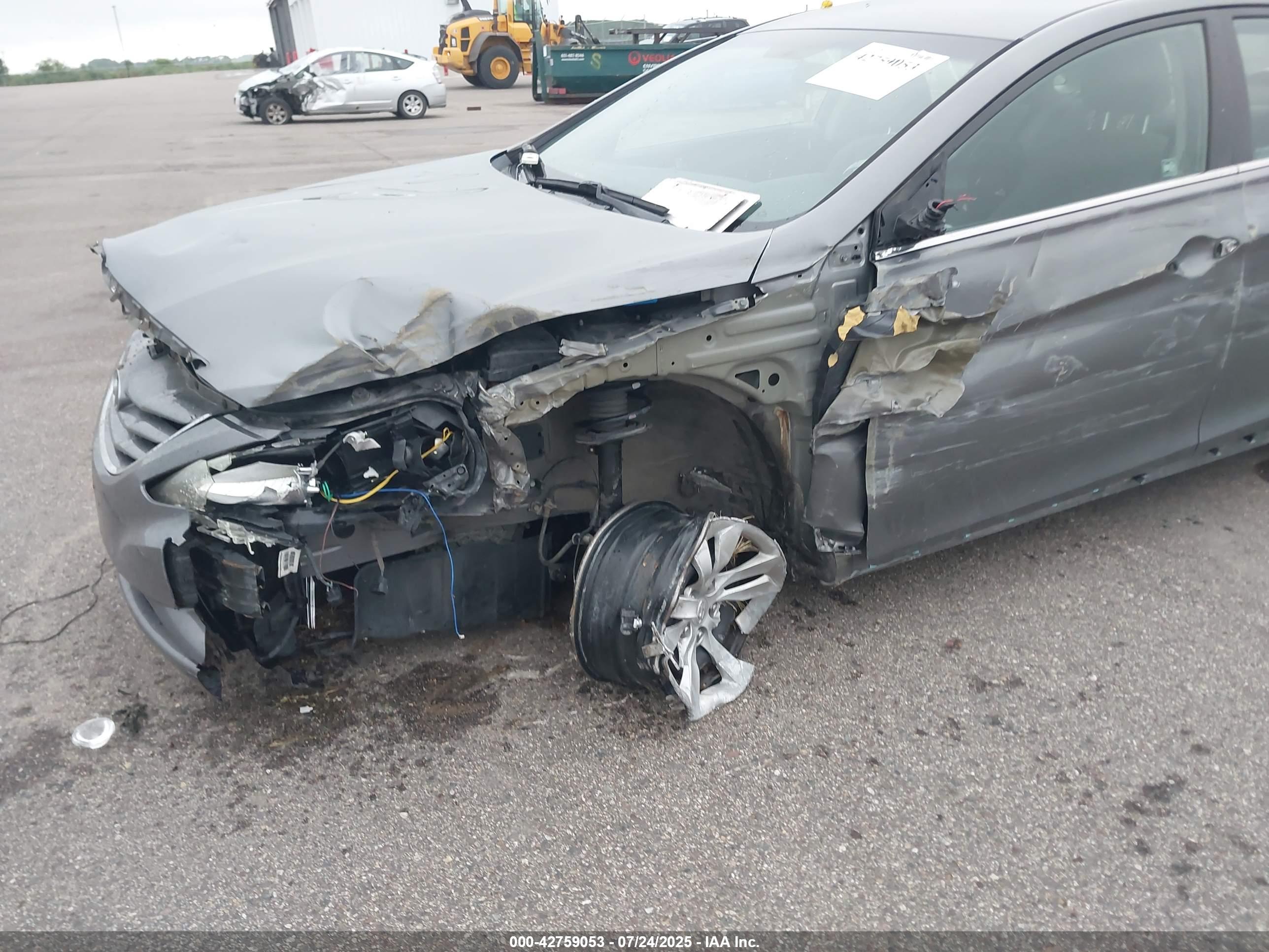 HYUNDAI SONATA image 6