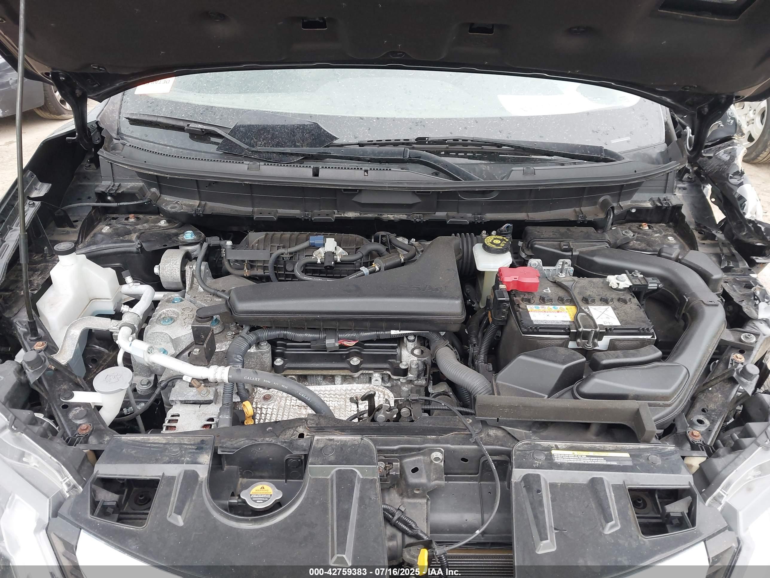 NISSAN ROGUE image 10