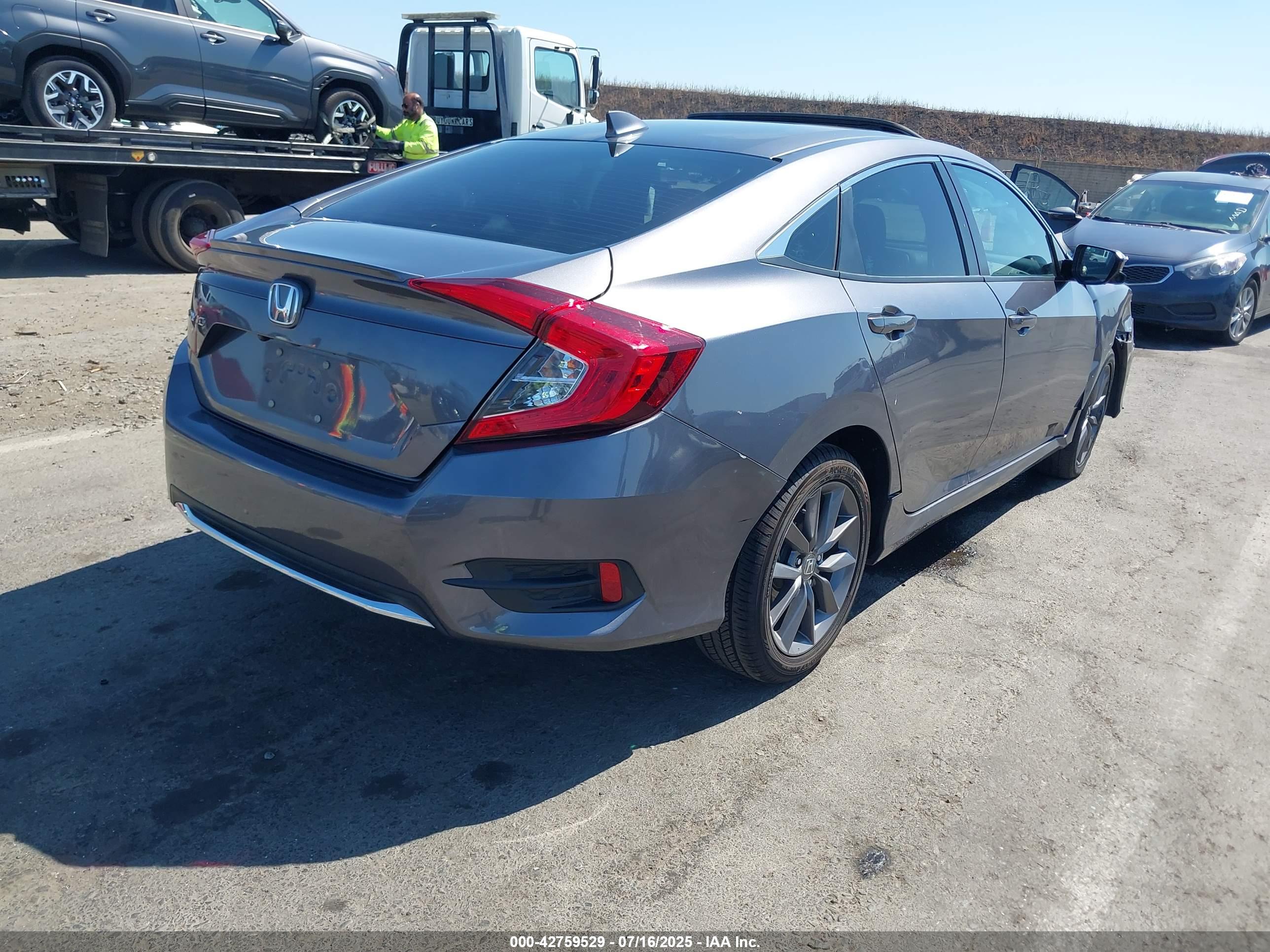 HONDA CIVIC image 4
