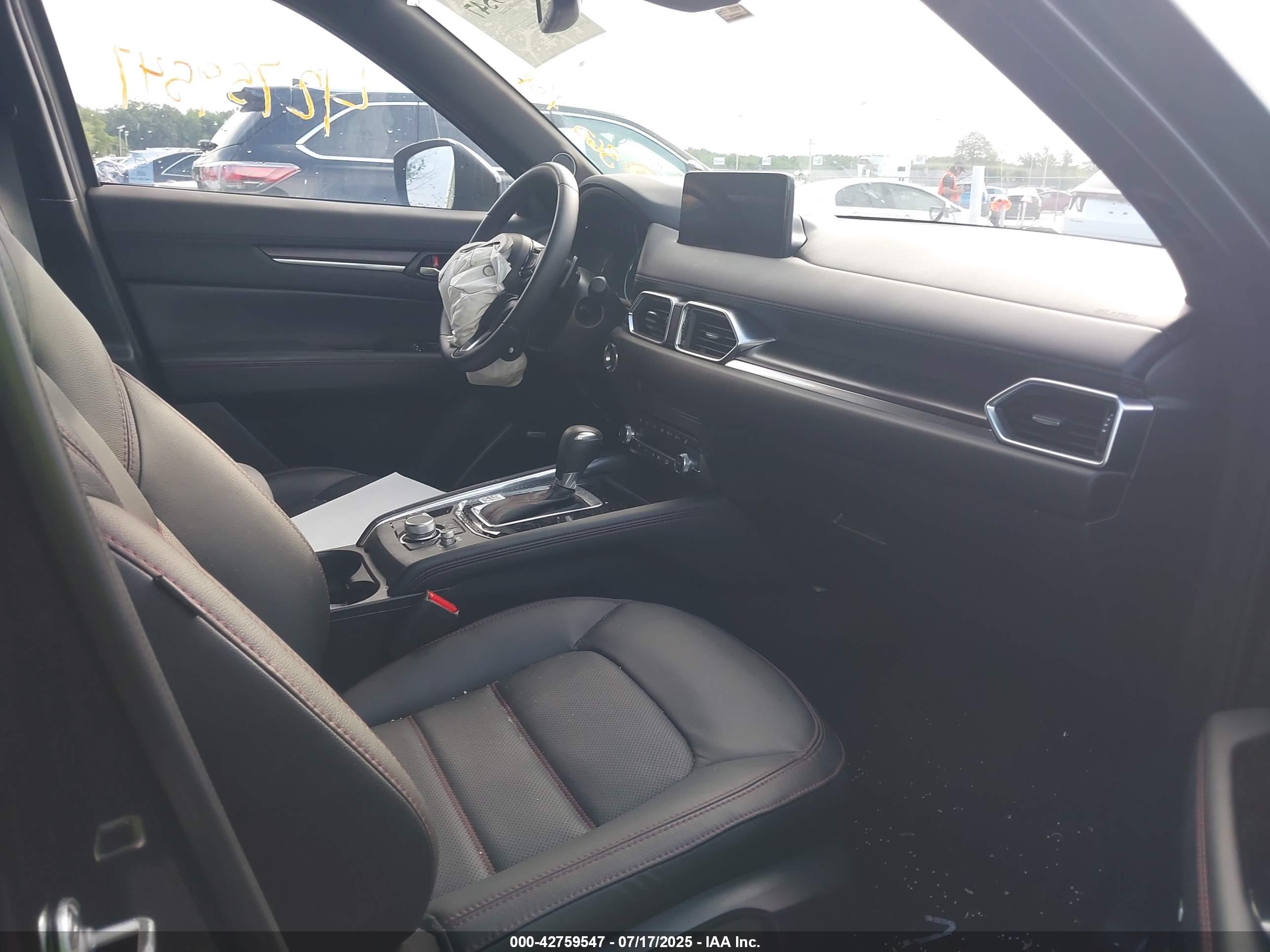 MAZDA CX-5 image 5