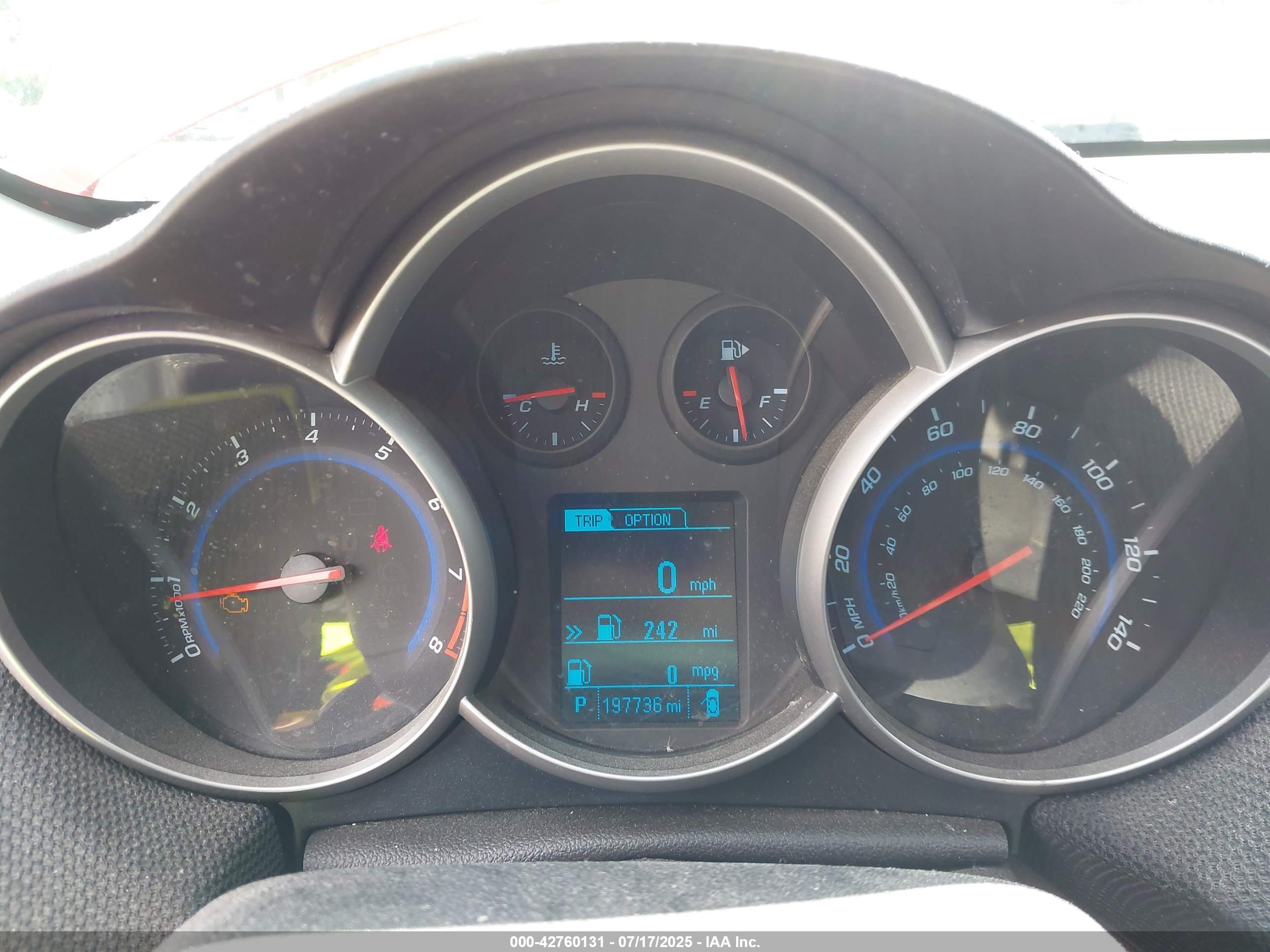 CHEVROLET CRUZE image 7