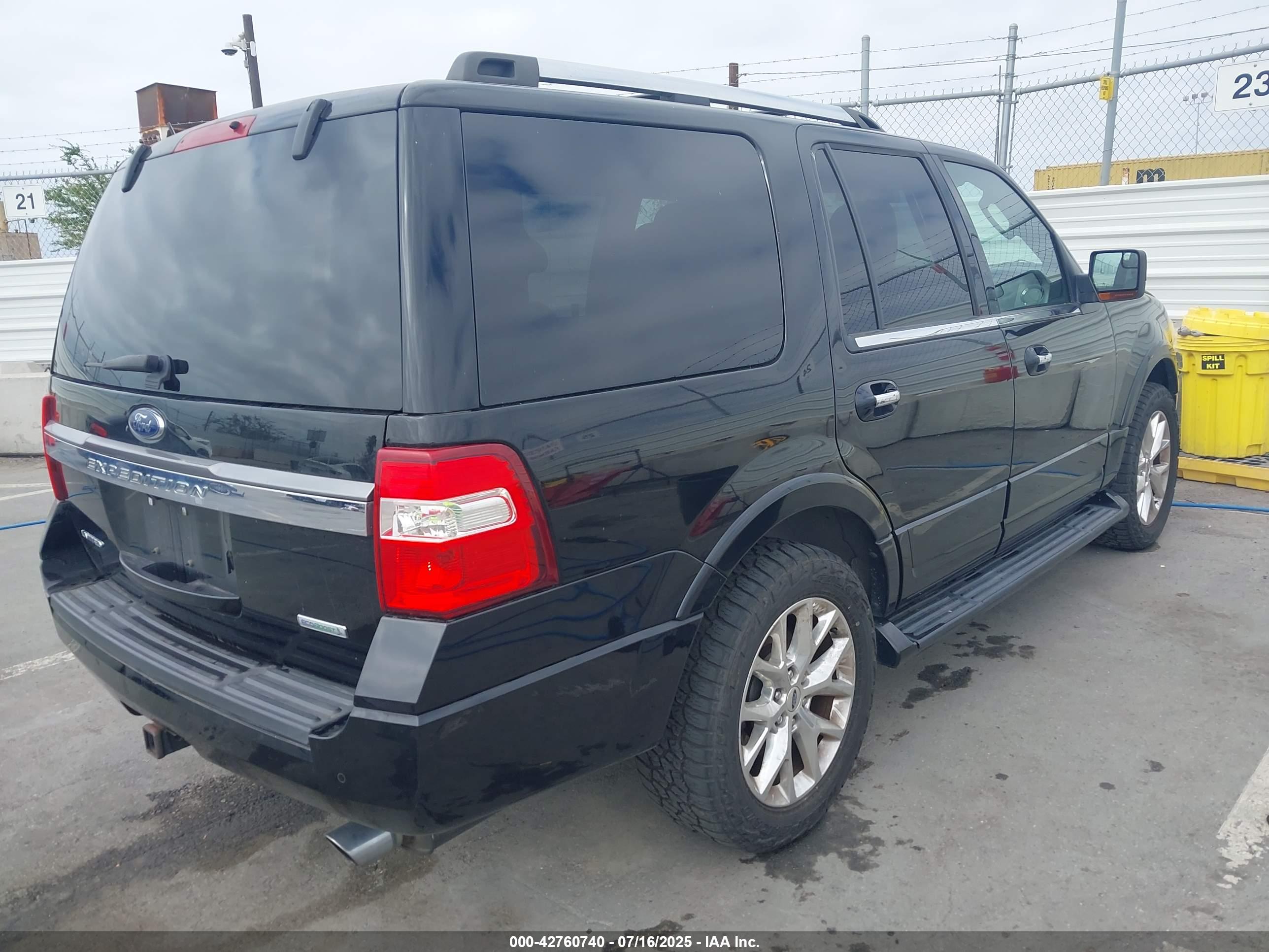 FORD EXPEDITION image 4