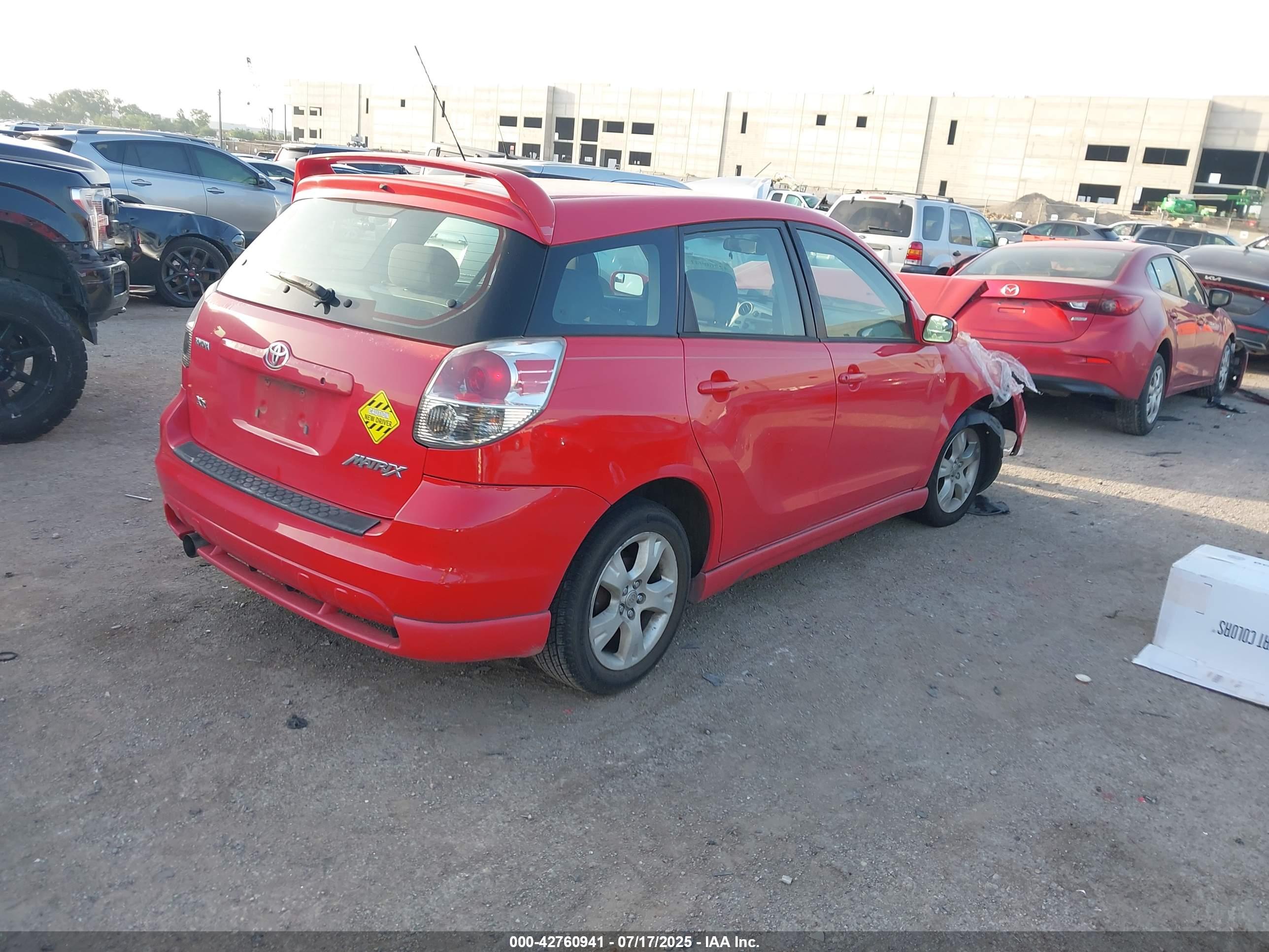 TOYOTA MATRIX image 4