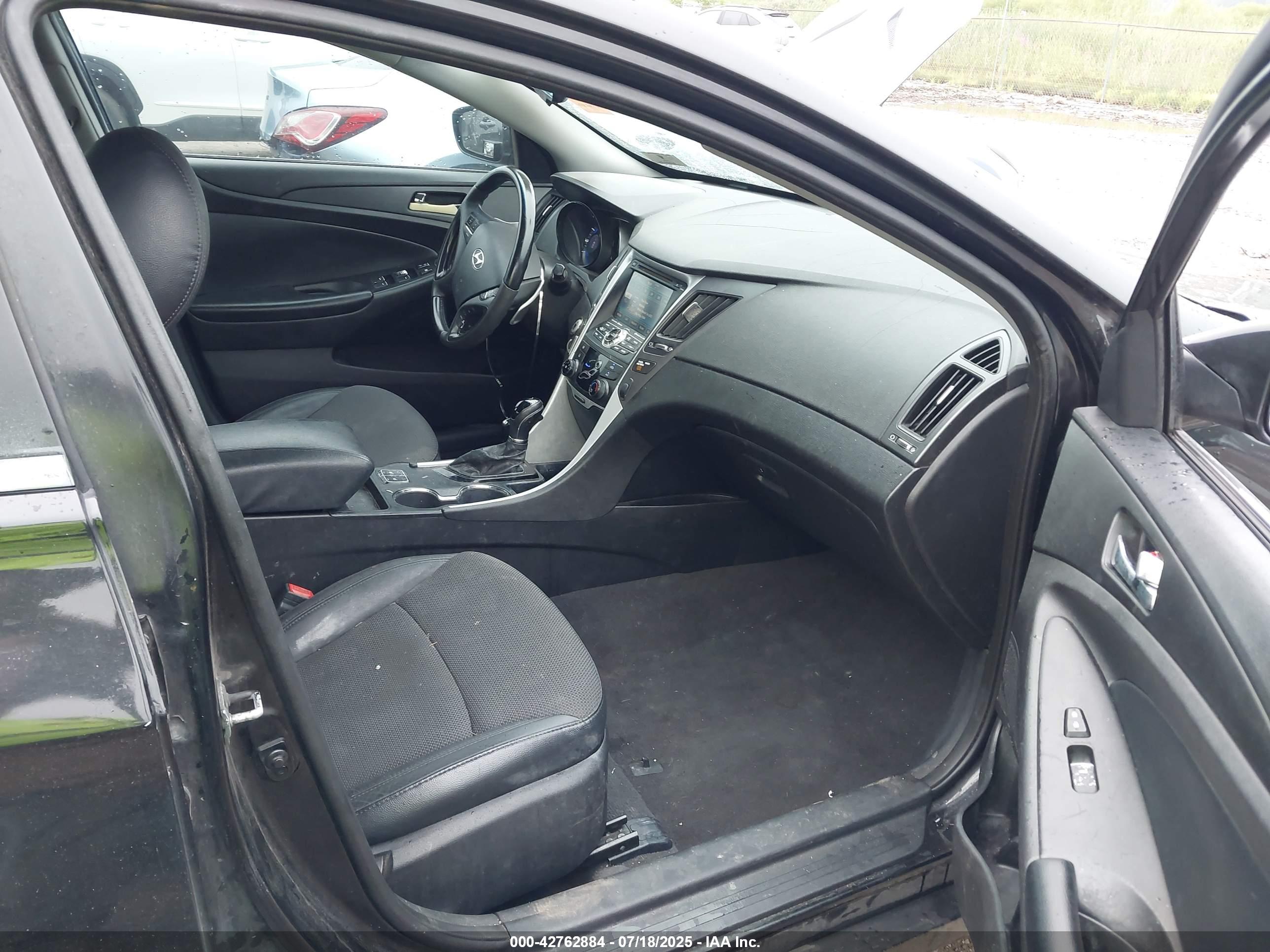 HYUNDAI SONATA image 5