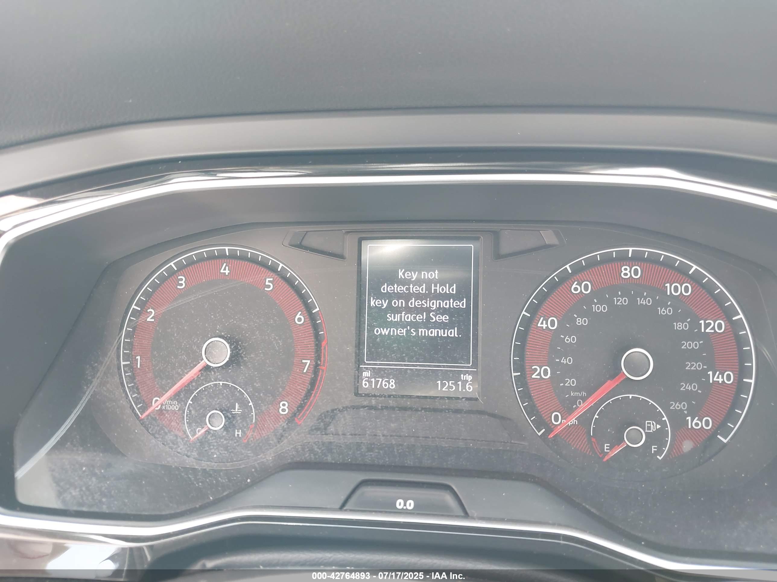 VOLKSWAGEN JETTA image 7