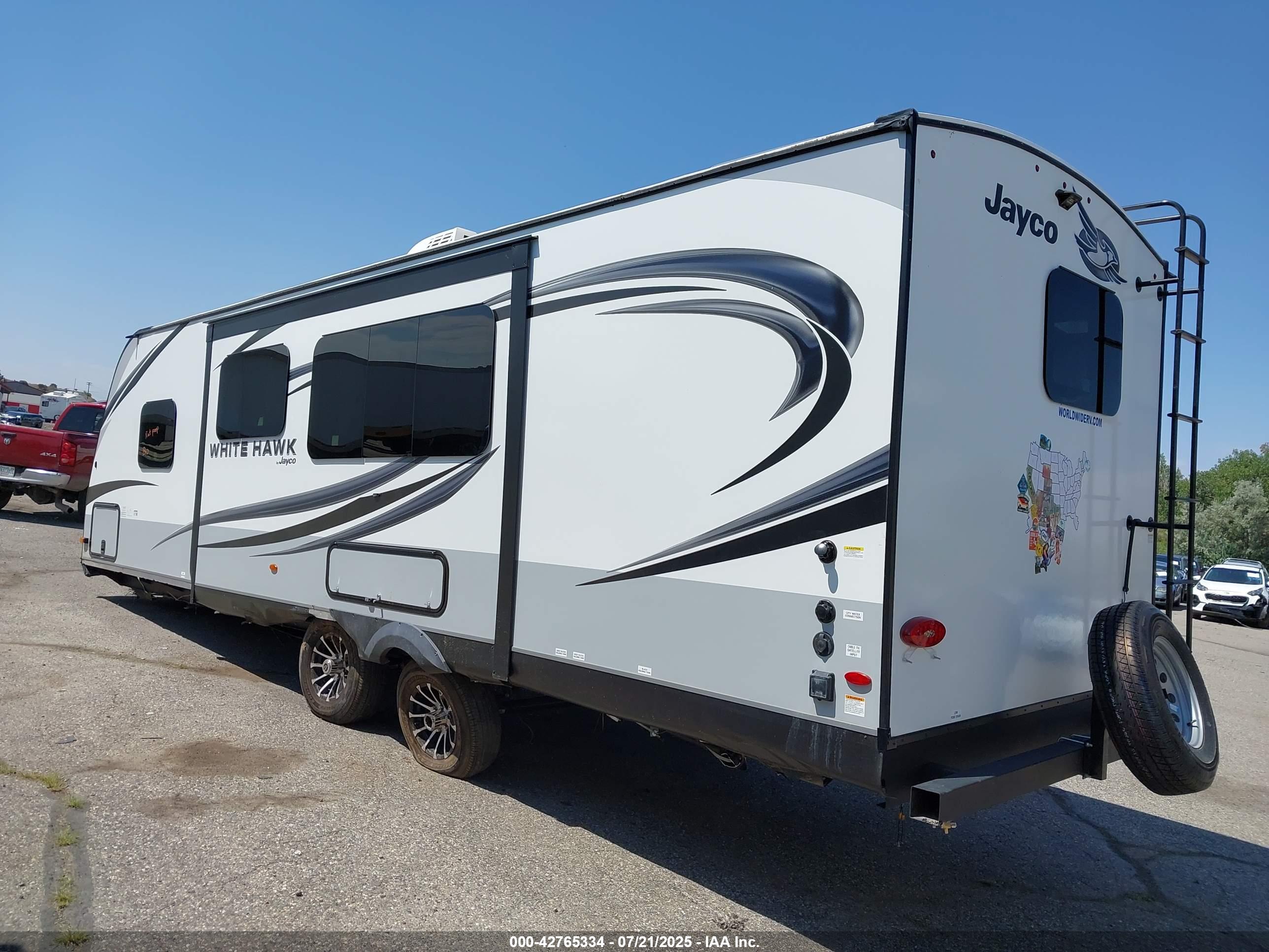 JAYCO WHITE image 3