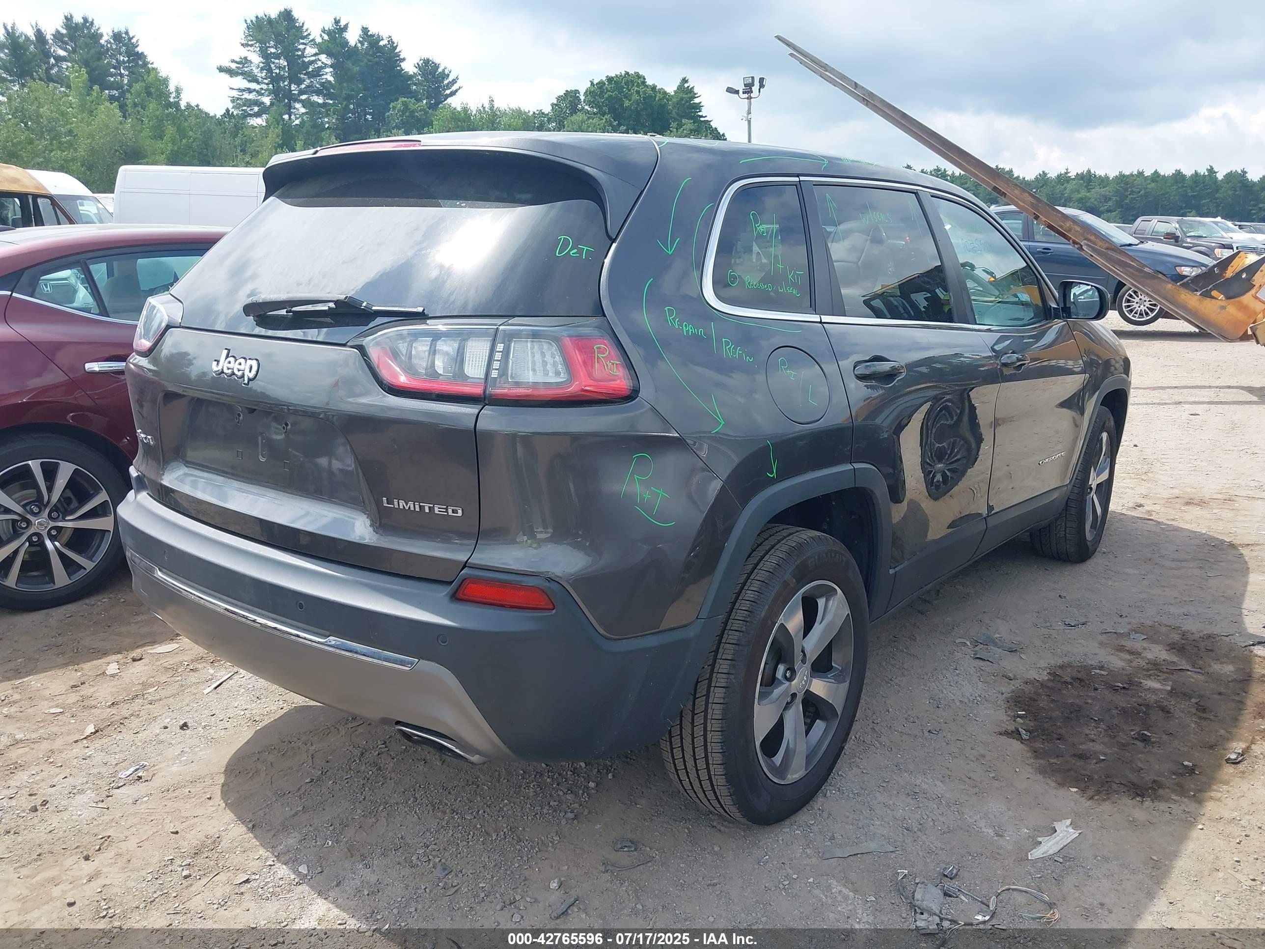 JEEP CHEROKEE image 4