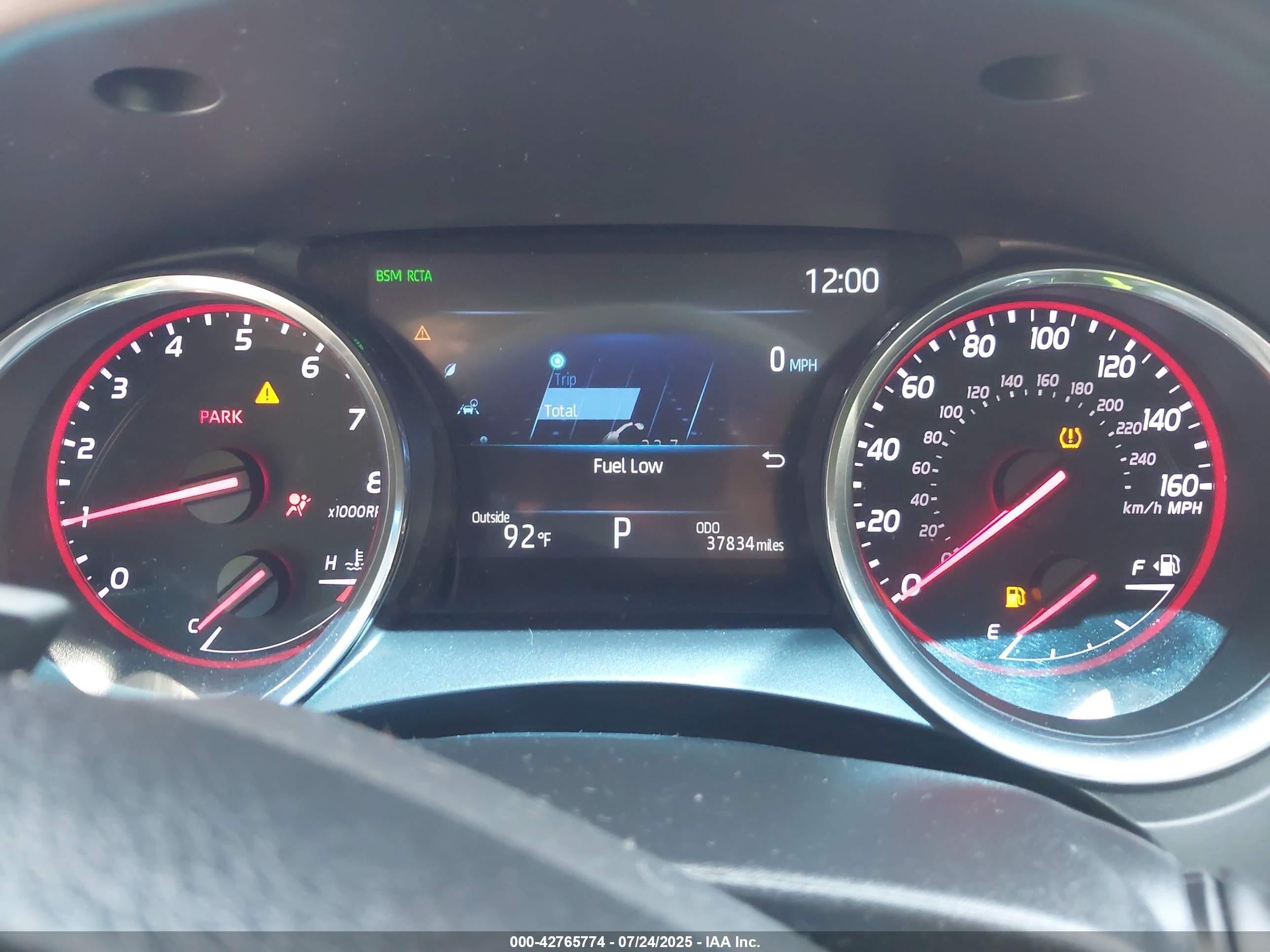 TOYOTA CAMRY image 7