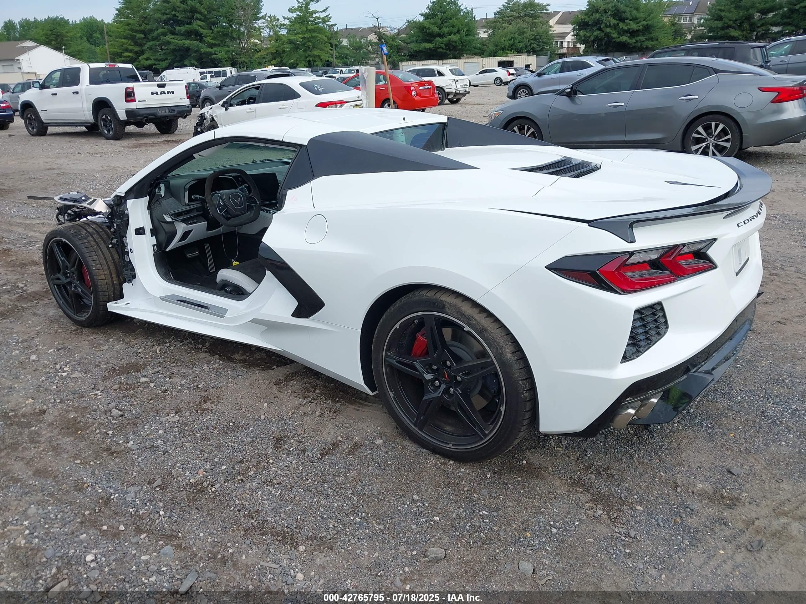 CHEVROLET CORVETTE image 3
