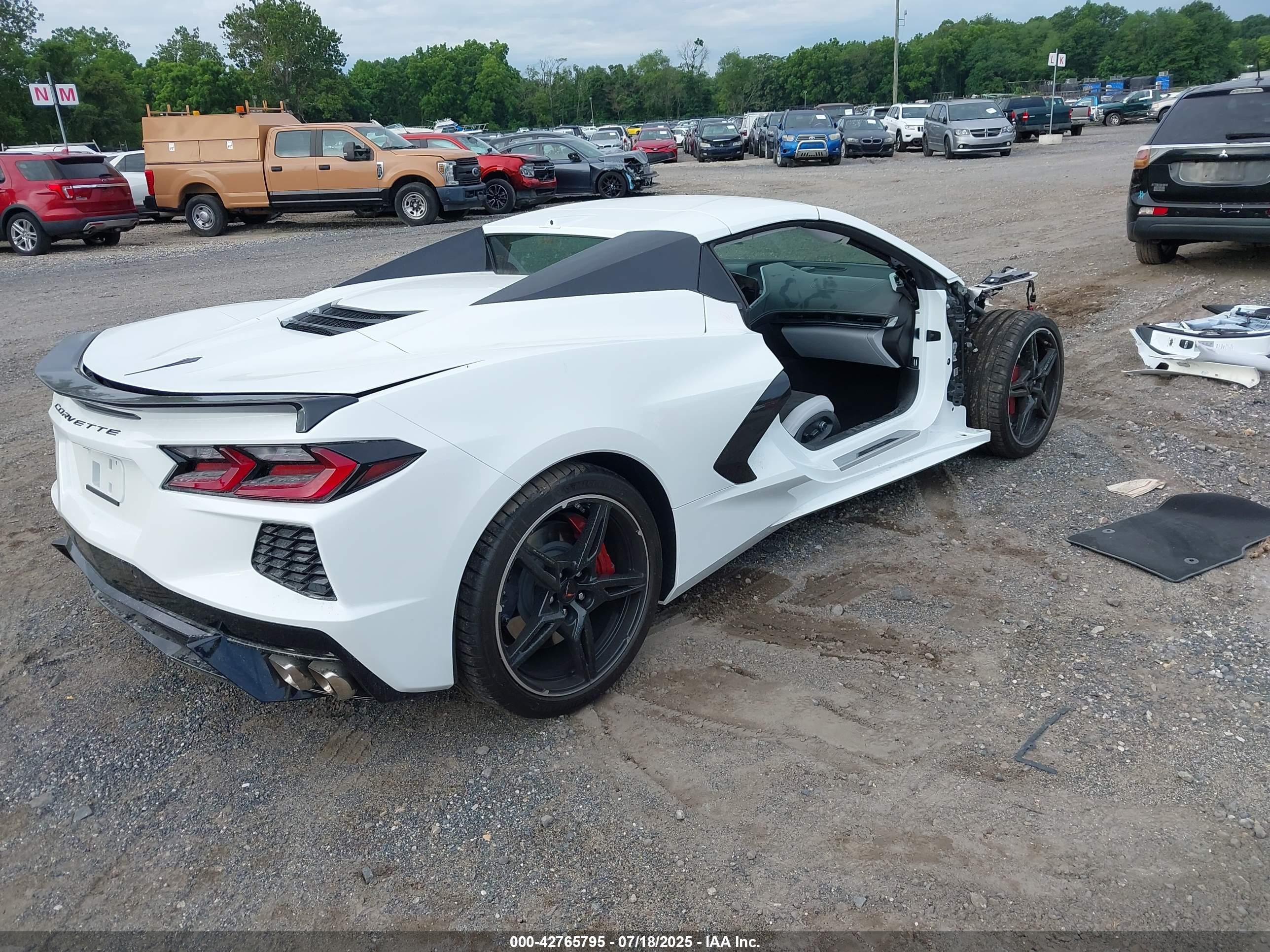 CHEVROLET CORVETTE image 4