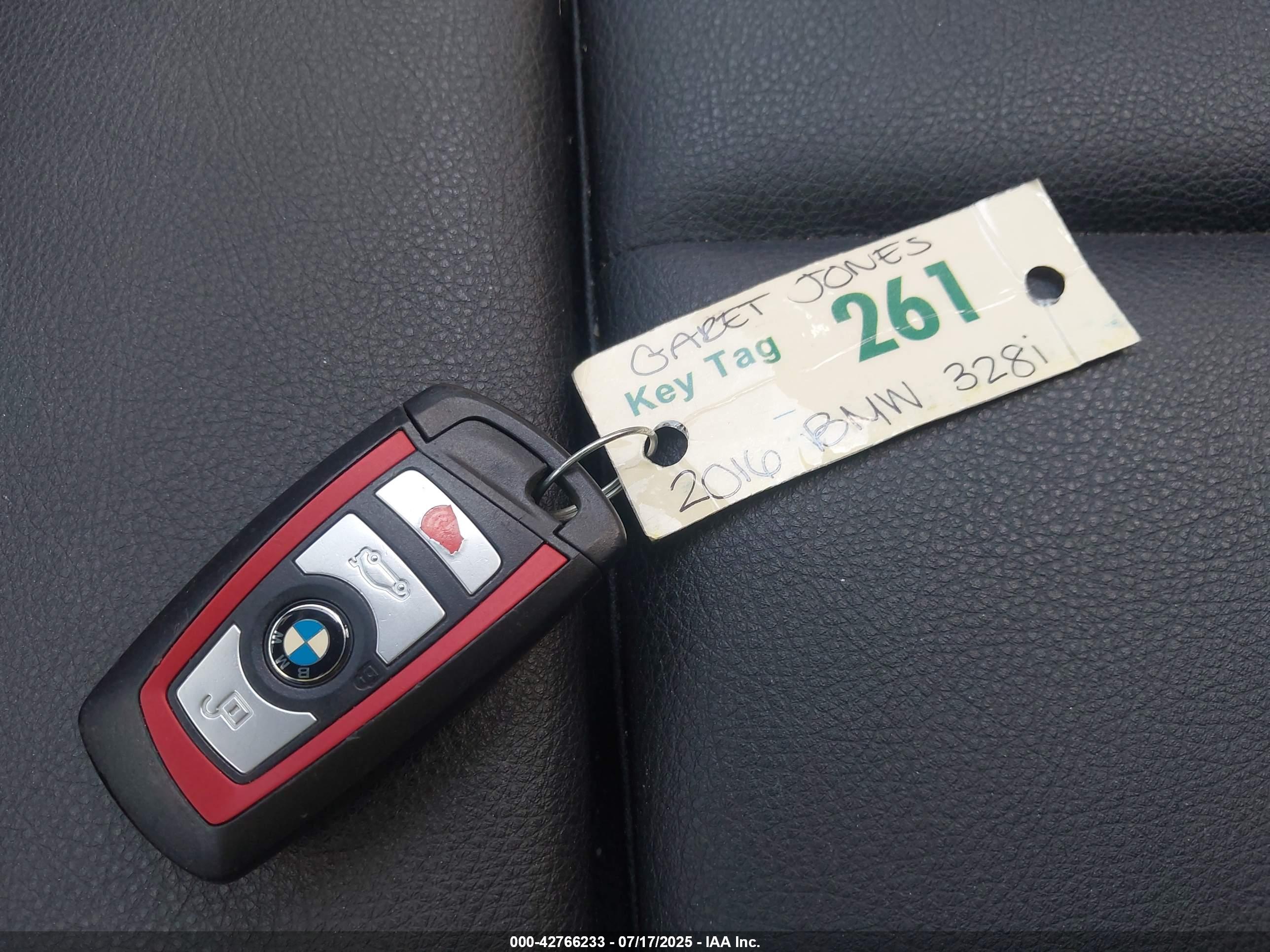 BMW 328I image 11