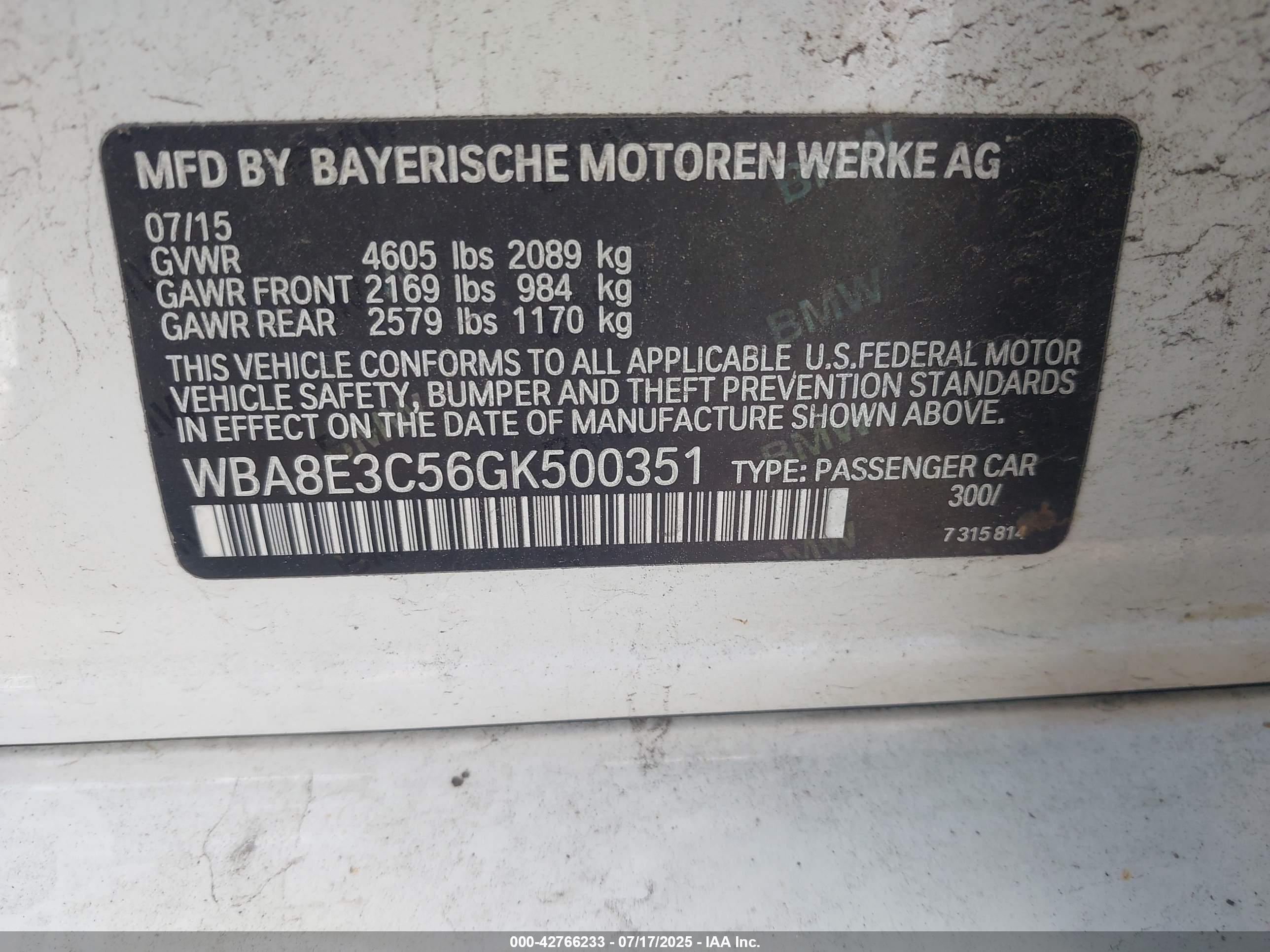 BMW 328I image 9