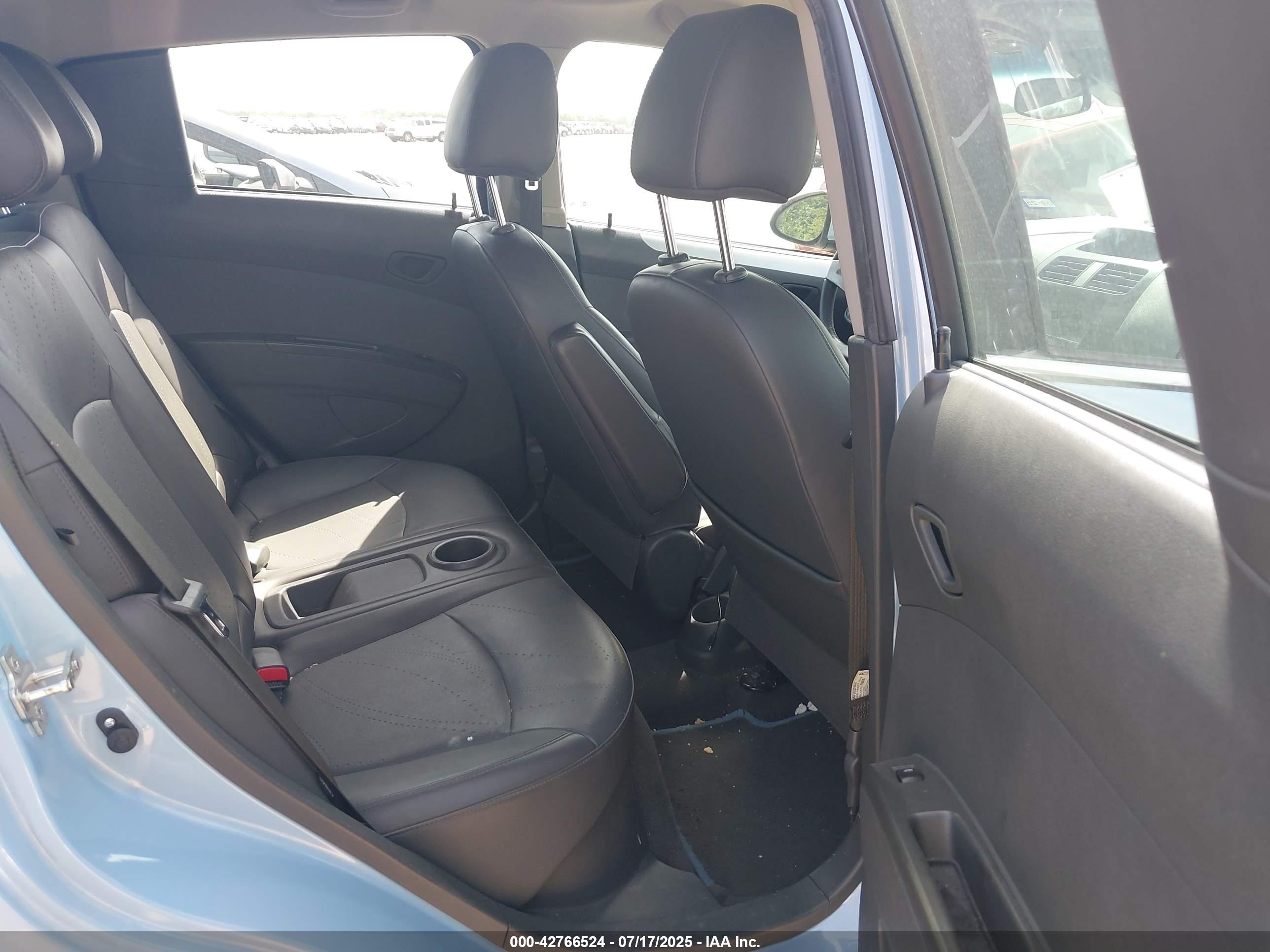 CHEVROLET SPARK image 8