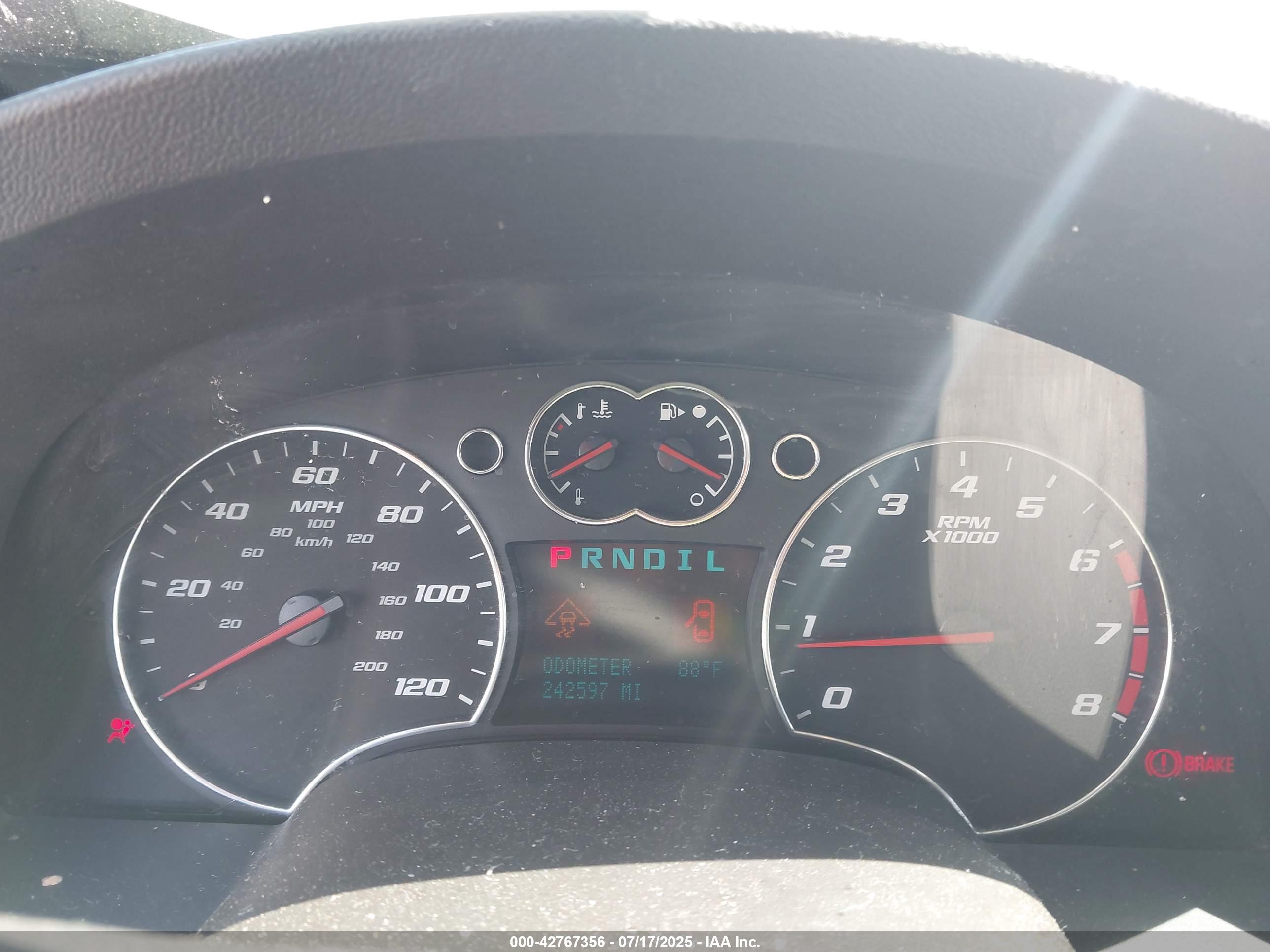 CHEVROLET EQUINOX image 7