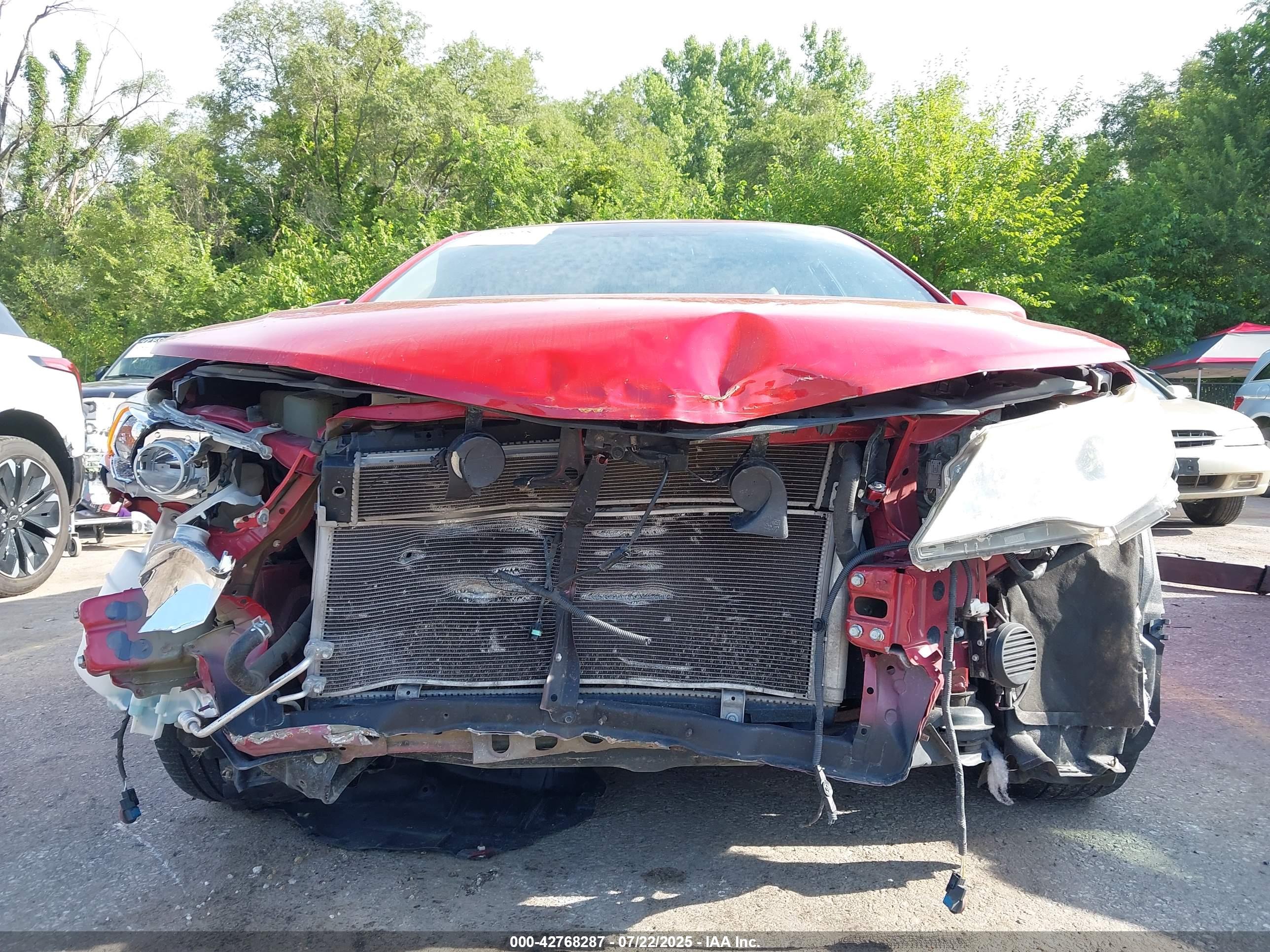 TOYOTA CAMRY image 6
