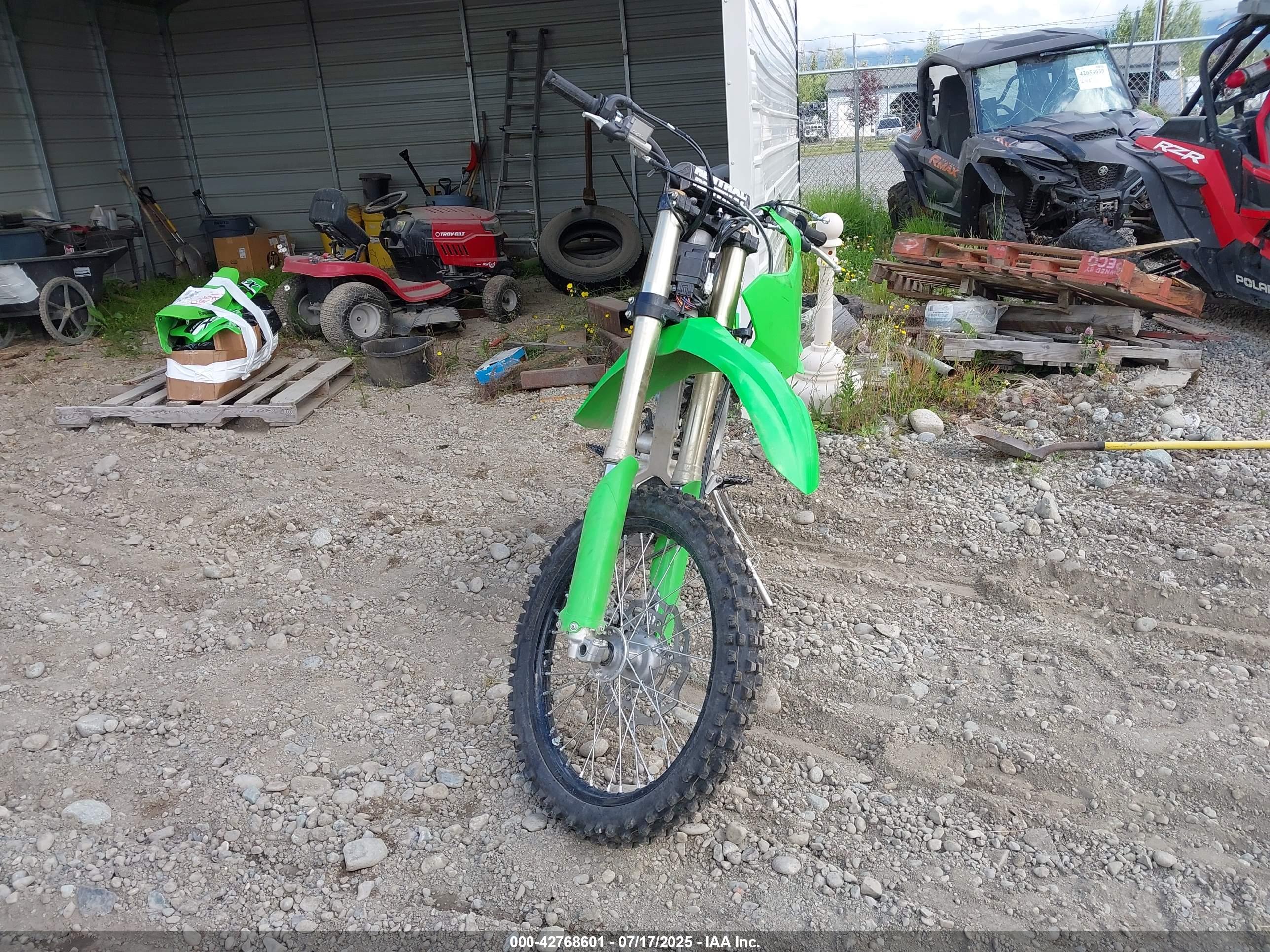 KAWASAKI KX252 image 5