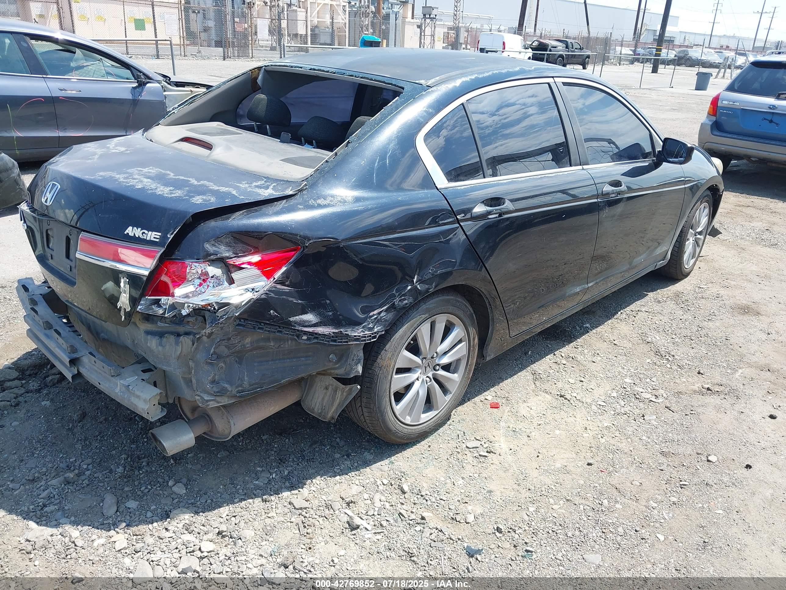 HONDA ACCORD image 4