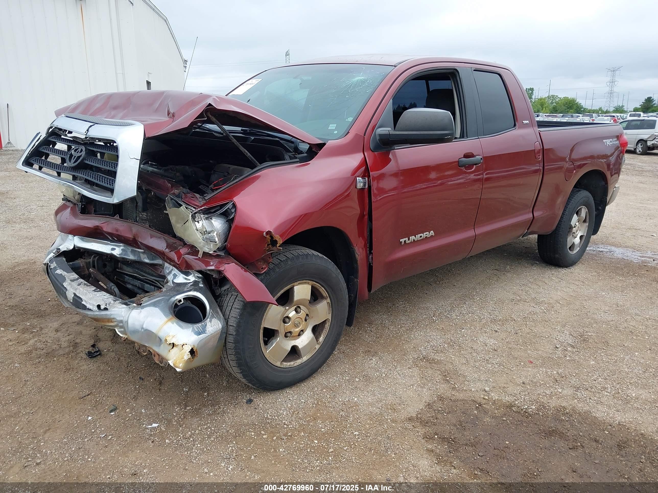 TOYOTA TUNDRA image 2