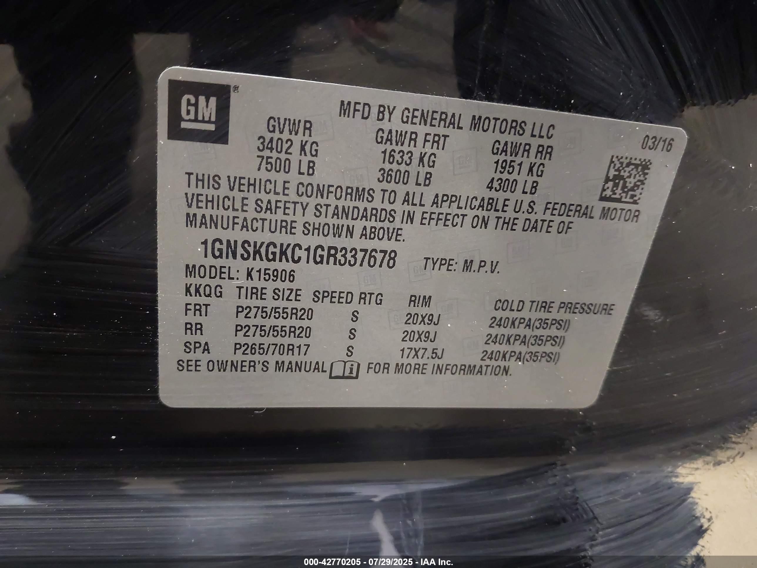 CHEVROLET SUBURBAN image 9