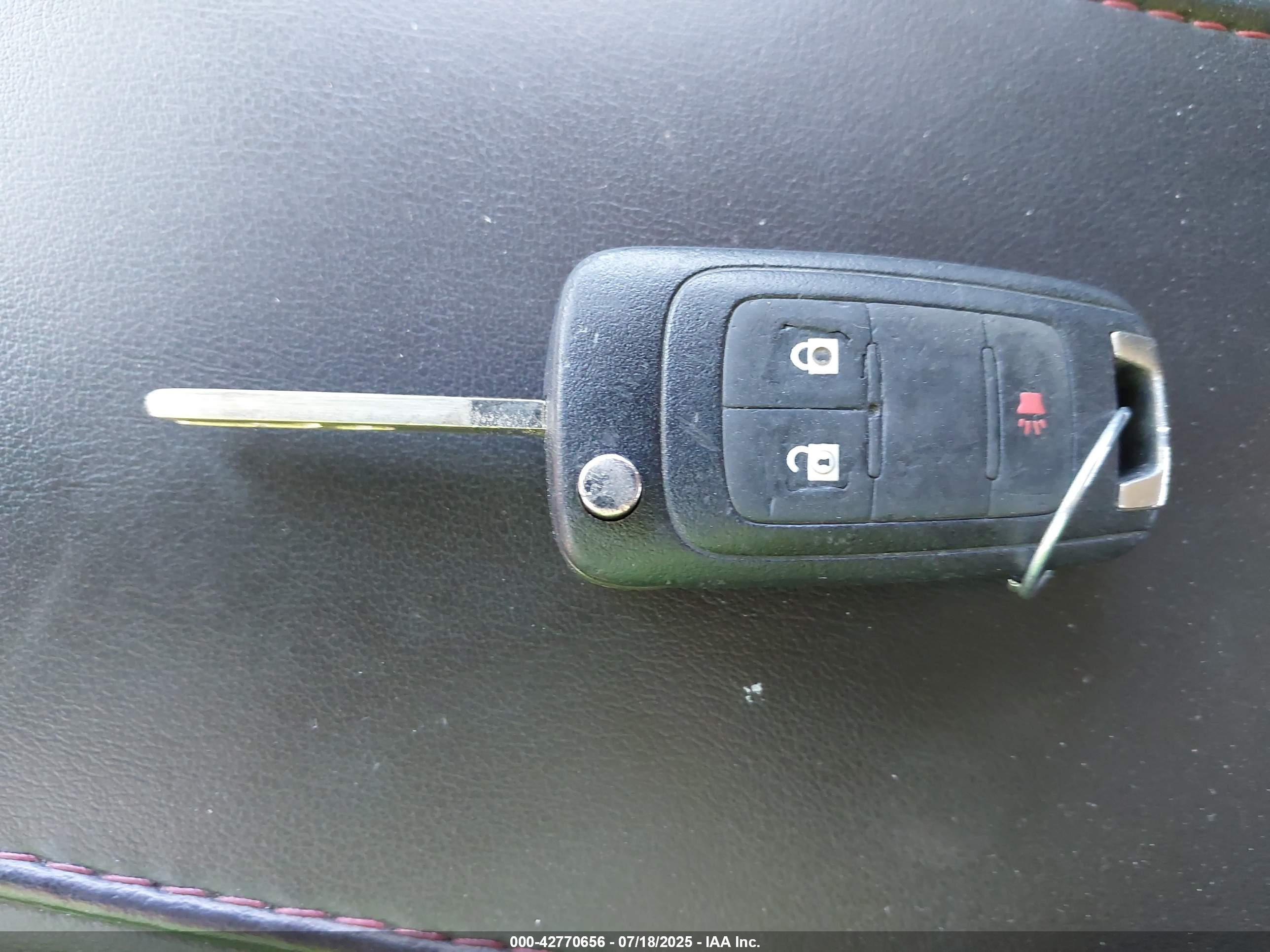 CHEVROLET EQUINOX image 11