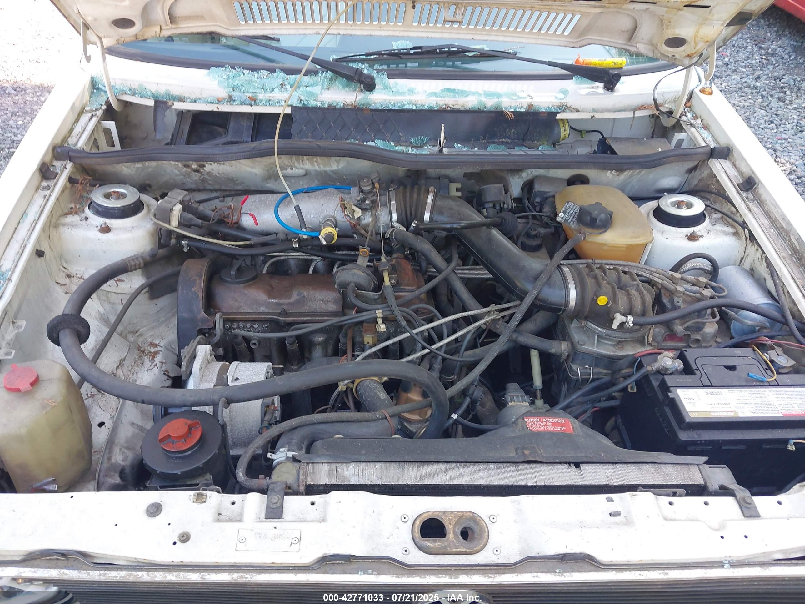 VOLKSWAGEN CABRIOLET image 10